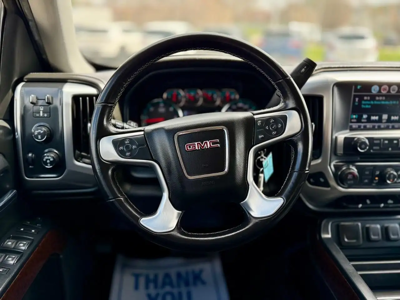 GMC Sierra 1500 снимка GMC Sierra 1500