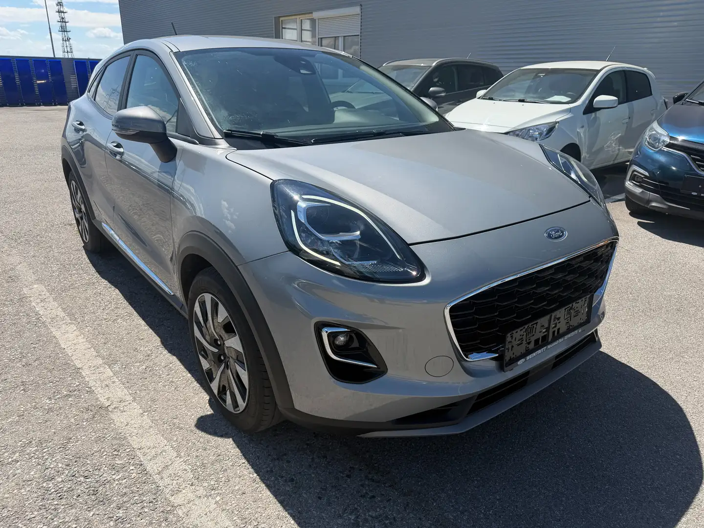 Ford Puma 1.0 Ecoboost Titanium Design Grau - 1