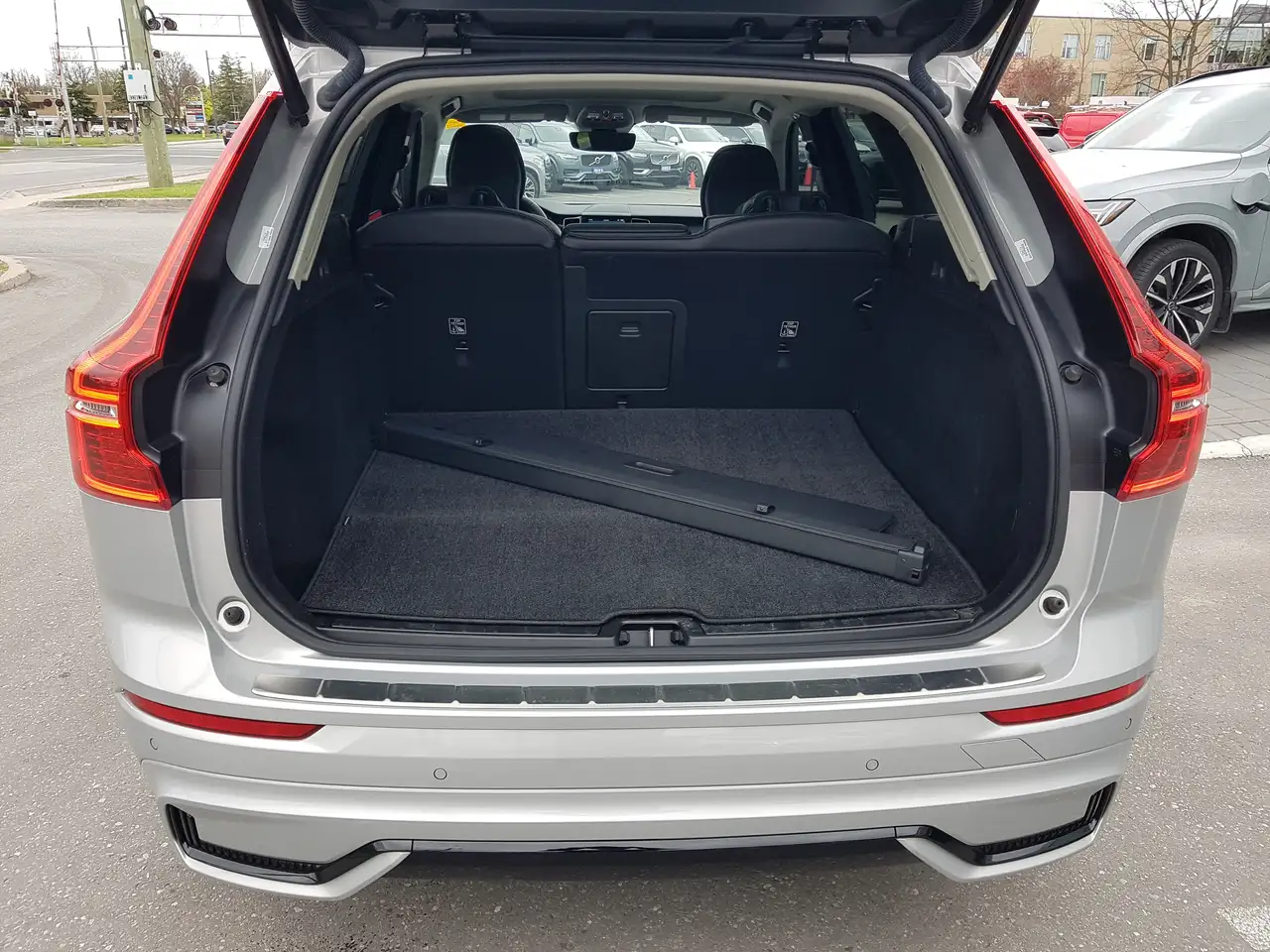 Volvo XC60 снимка Volvo XC60