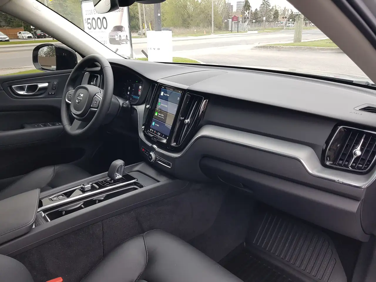 Volvo XC60 снимка Volvo XC60