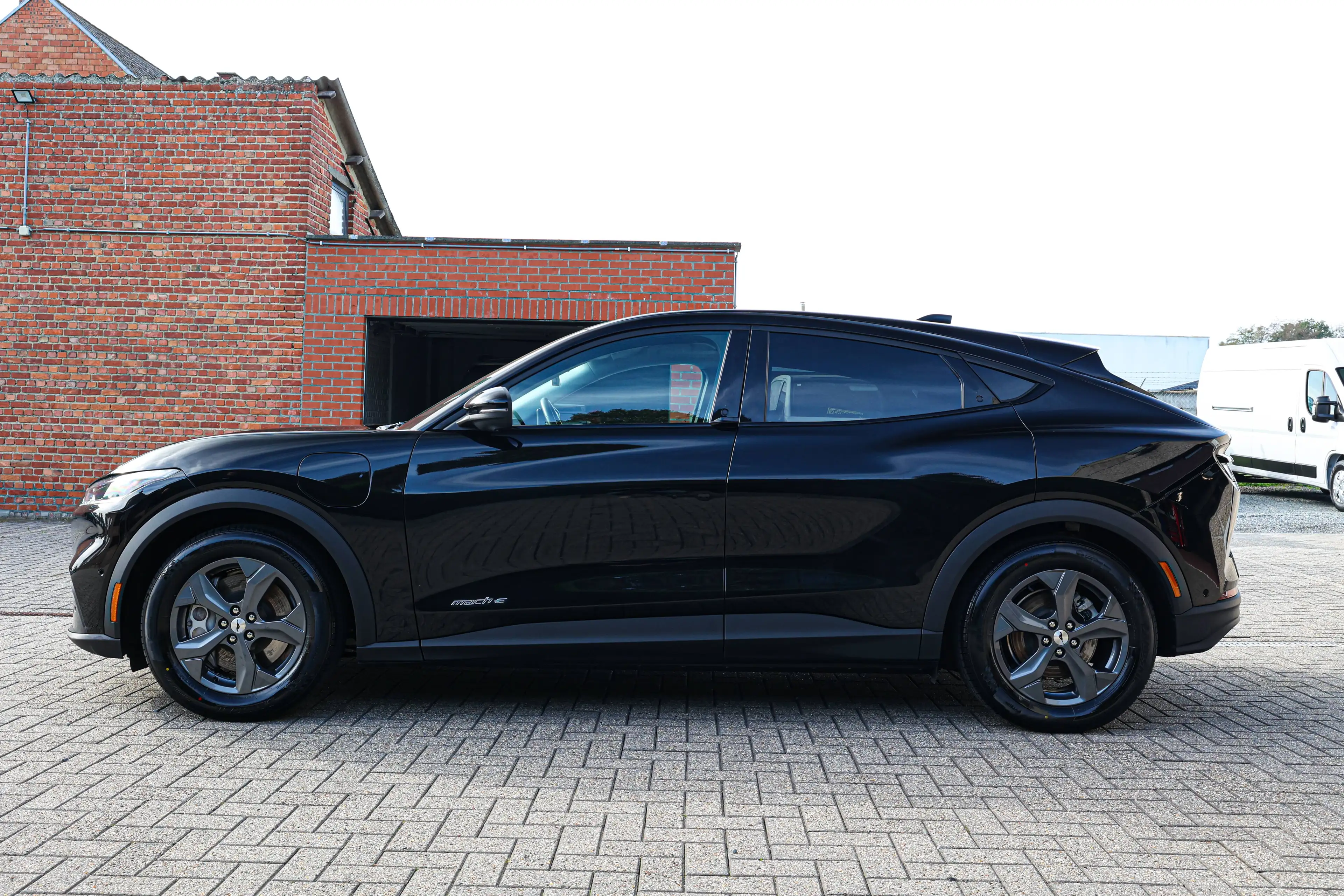 Ford Mustang Mach-E BANG&OLUFSEN*360°CAMERA*STUUR+ZETELVERWARMING*ELEKTRISCHE-KOFFER* — photo 9