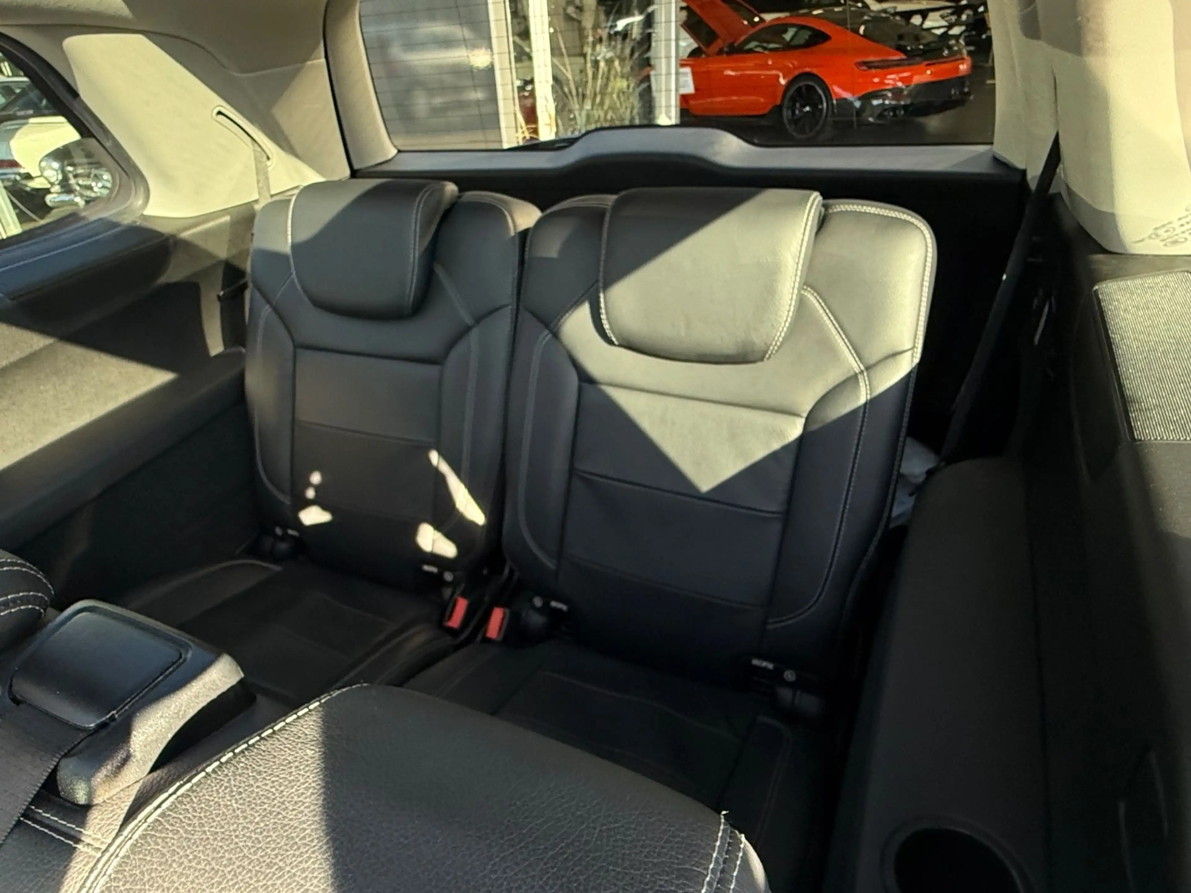 Mercedes-Benz GL 350 4Matic *AMG*7SITZ*360*AHK*HARMAN SURROUND — photo 15