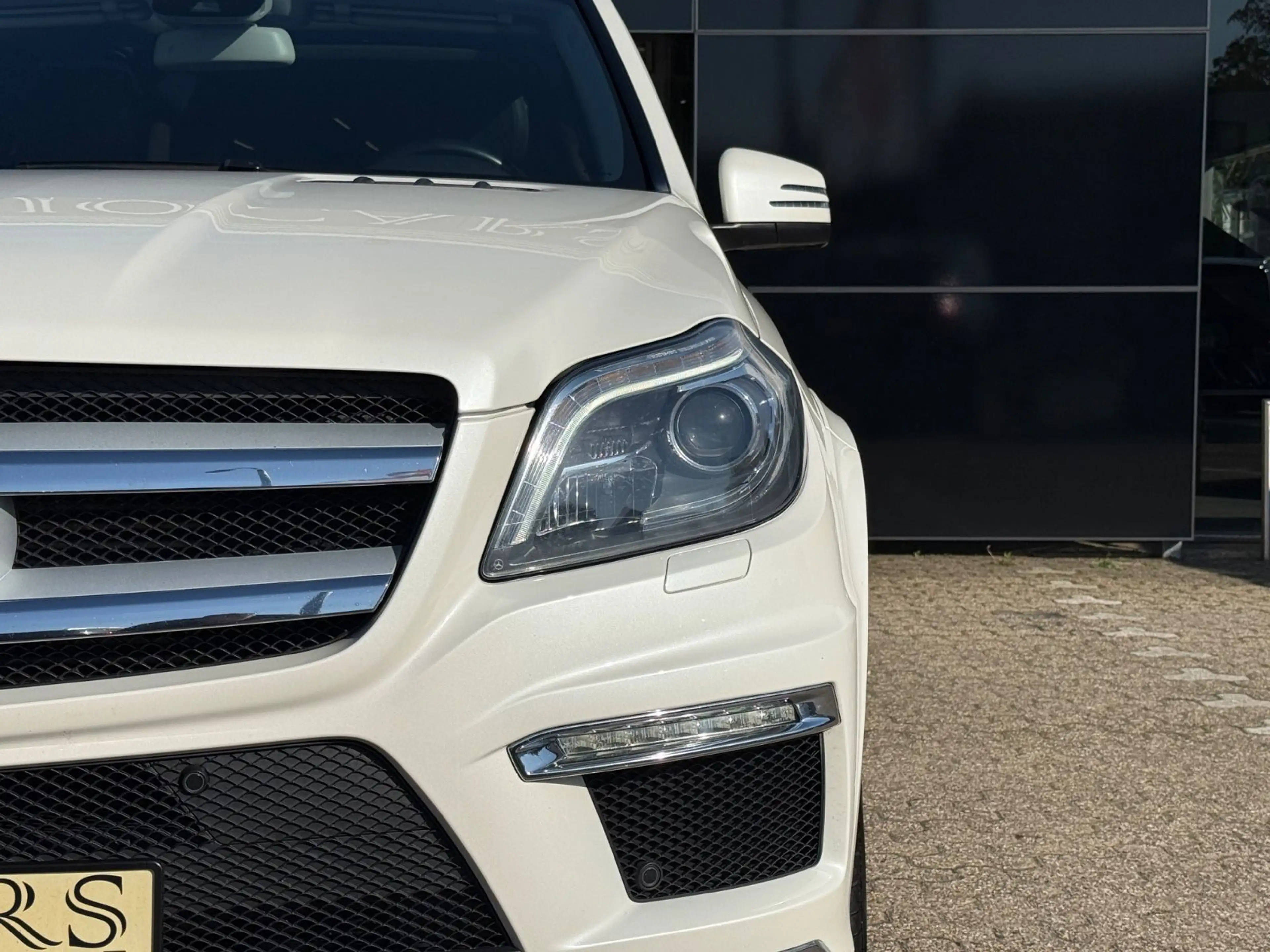 Mercedes-Benz GL 350 4Matic *AMG*7SITZ*360*AHK*HARMAN SURROUND — photo 5