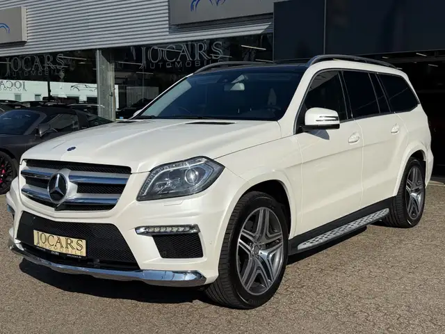 Mercedes-Benz GL 350 4Matic *AMG*7SITZ*360*AHK*HARMAN SURROUND