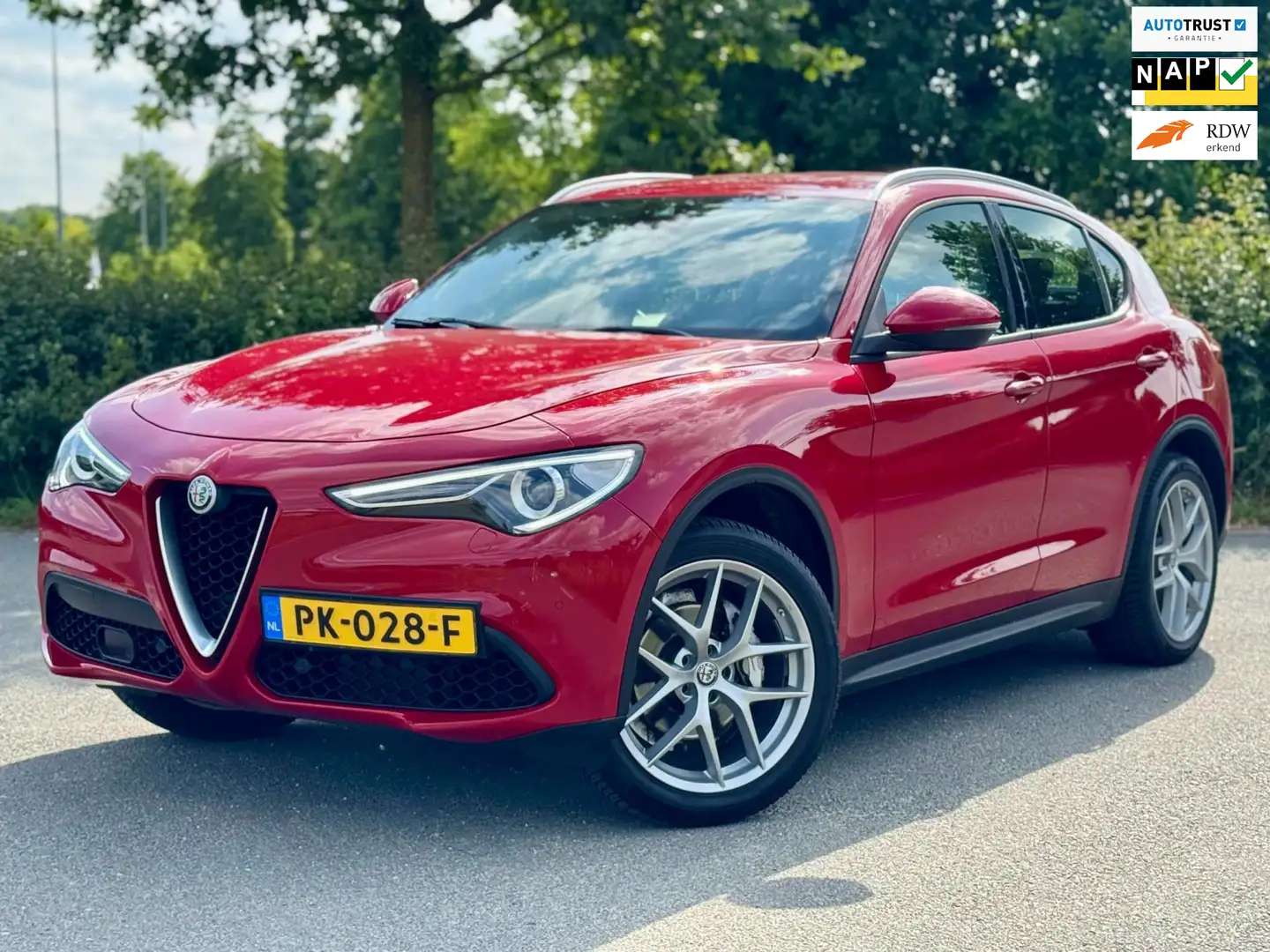 Alfa Romeo Stelvio 2.0 T AWD Super Rood - 1