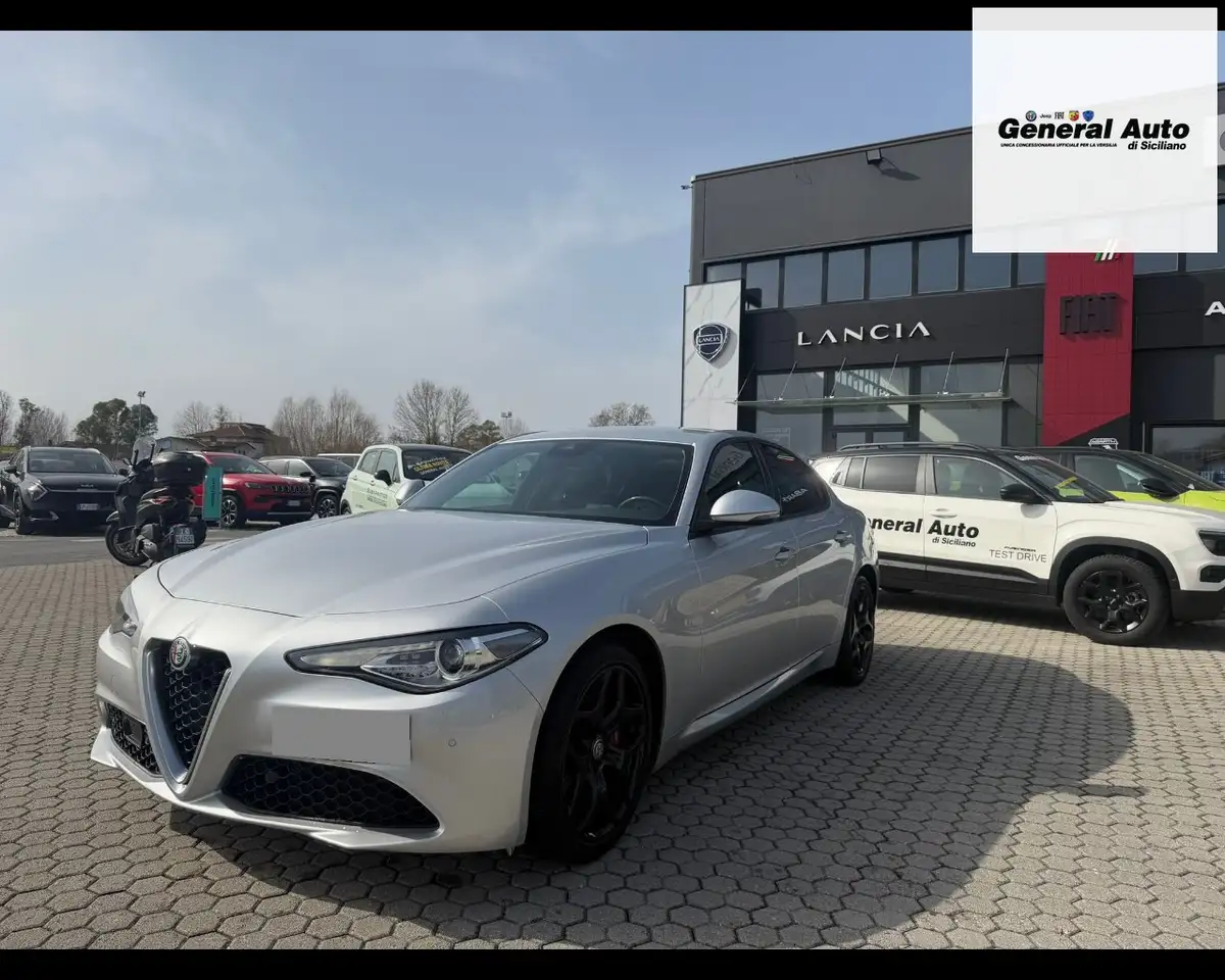 Alfa Romeo Giulia 2021
