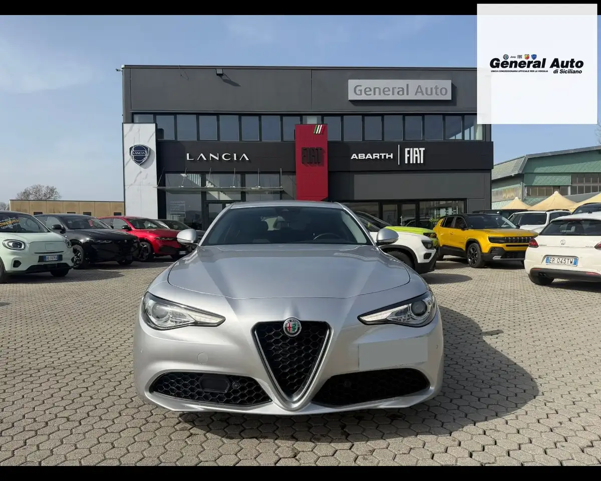 Alfa Romeo Giulia 2021