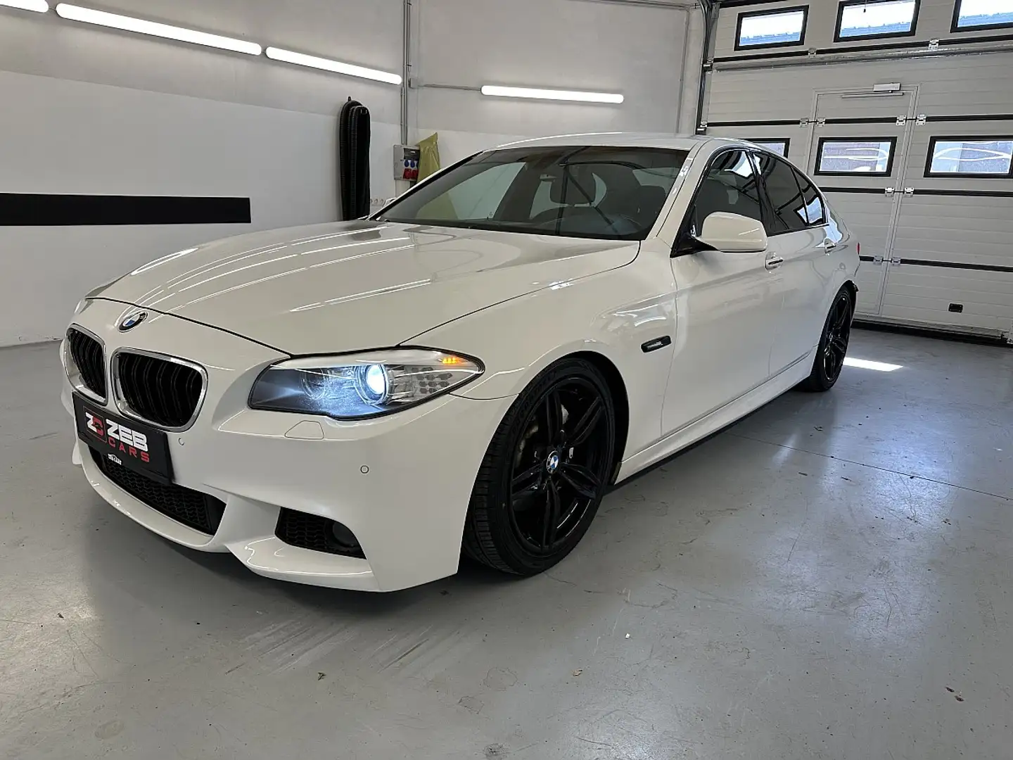 BMW 530 d Österreich-Paket Aut. Weiß - 1