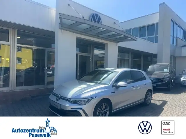 Volkswagen Golf 8 CD 1.5 TSI DSG R Line