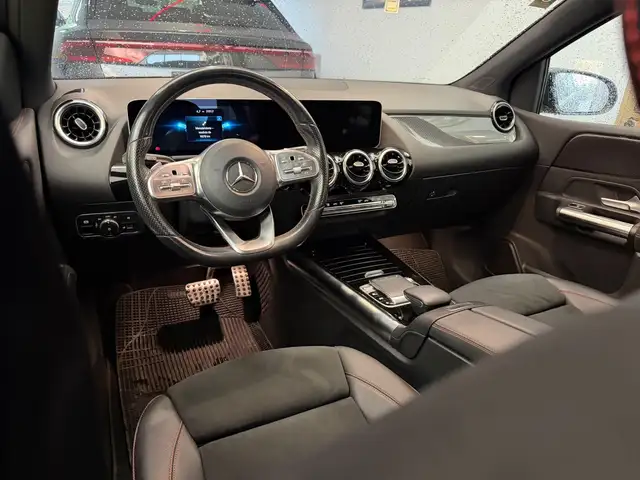 Mercedes-Benz B-Class view 7