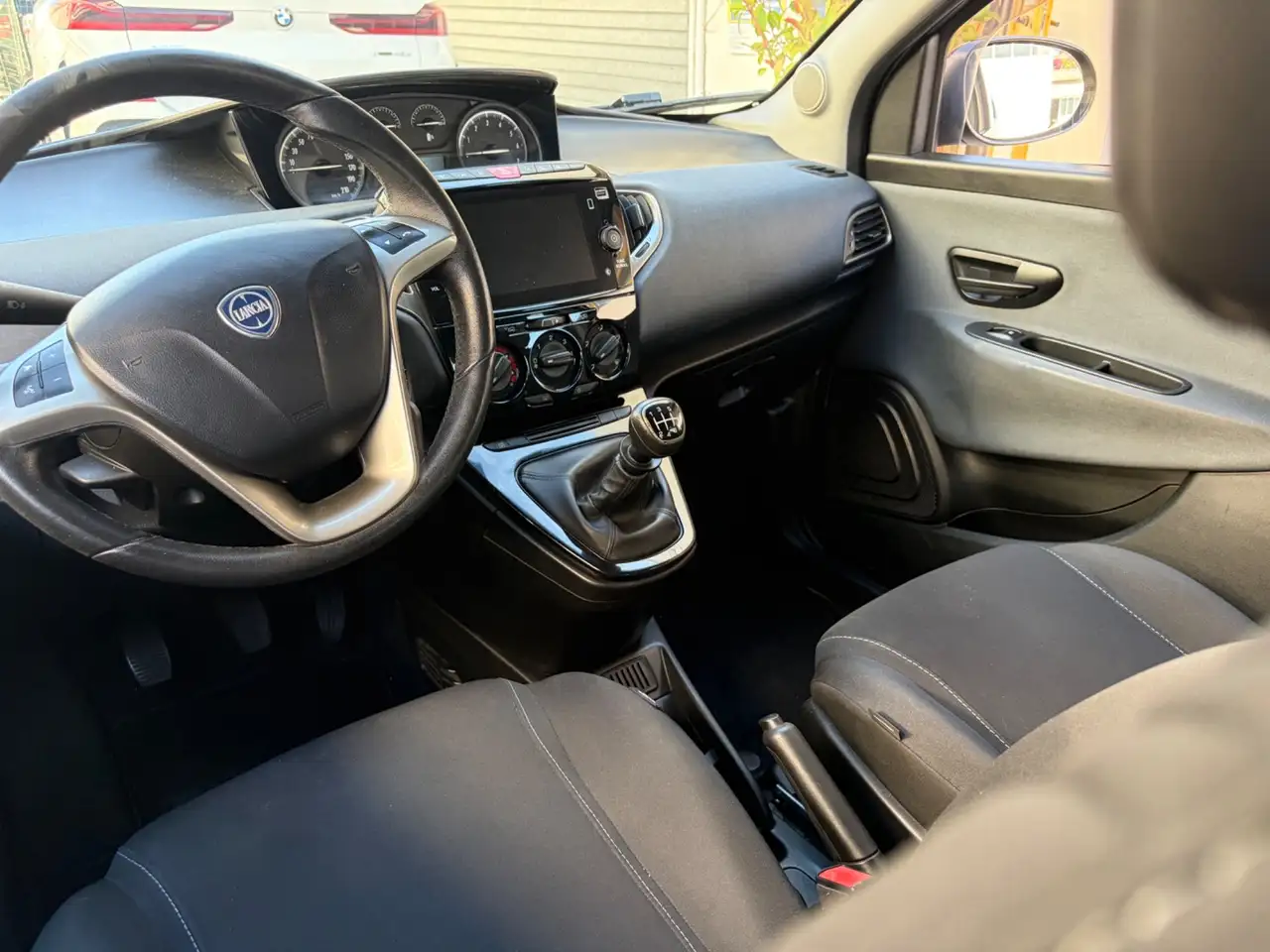 Lancia Ypsilon 2023