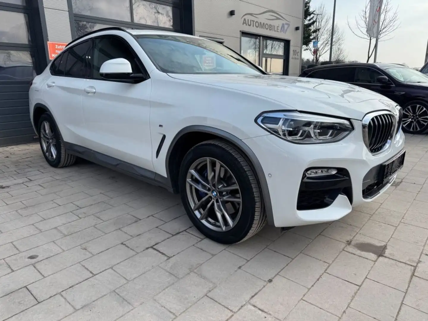 BMW X4 xDrive 30 i M Sport X Weiß - 2