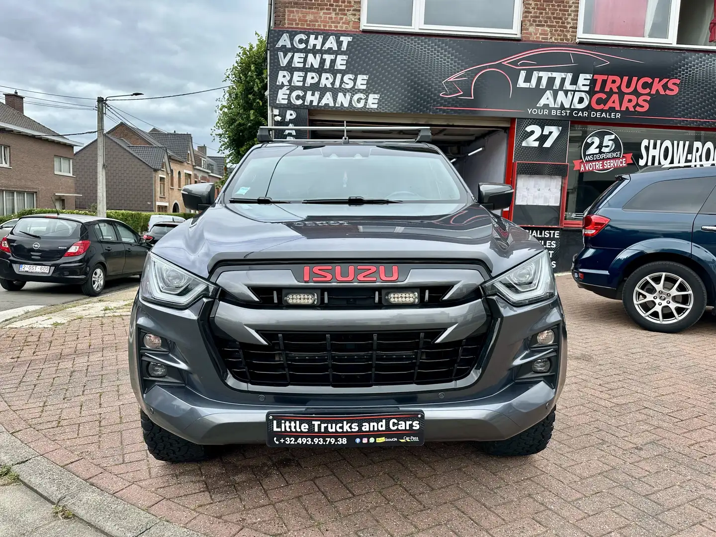 Isuzu D-Max D-Max 1.9 Turbo D 4WD X-Series Full Options EURO6D Gris - 2