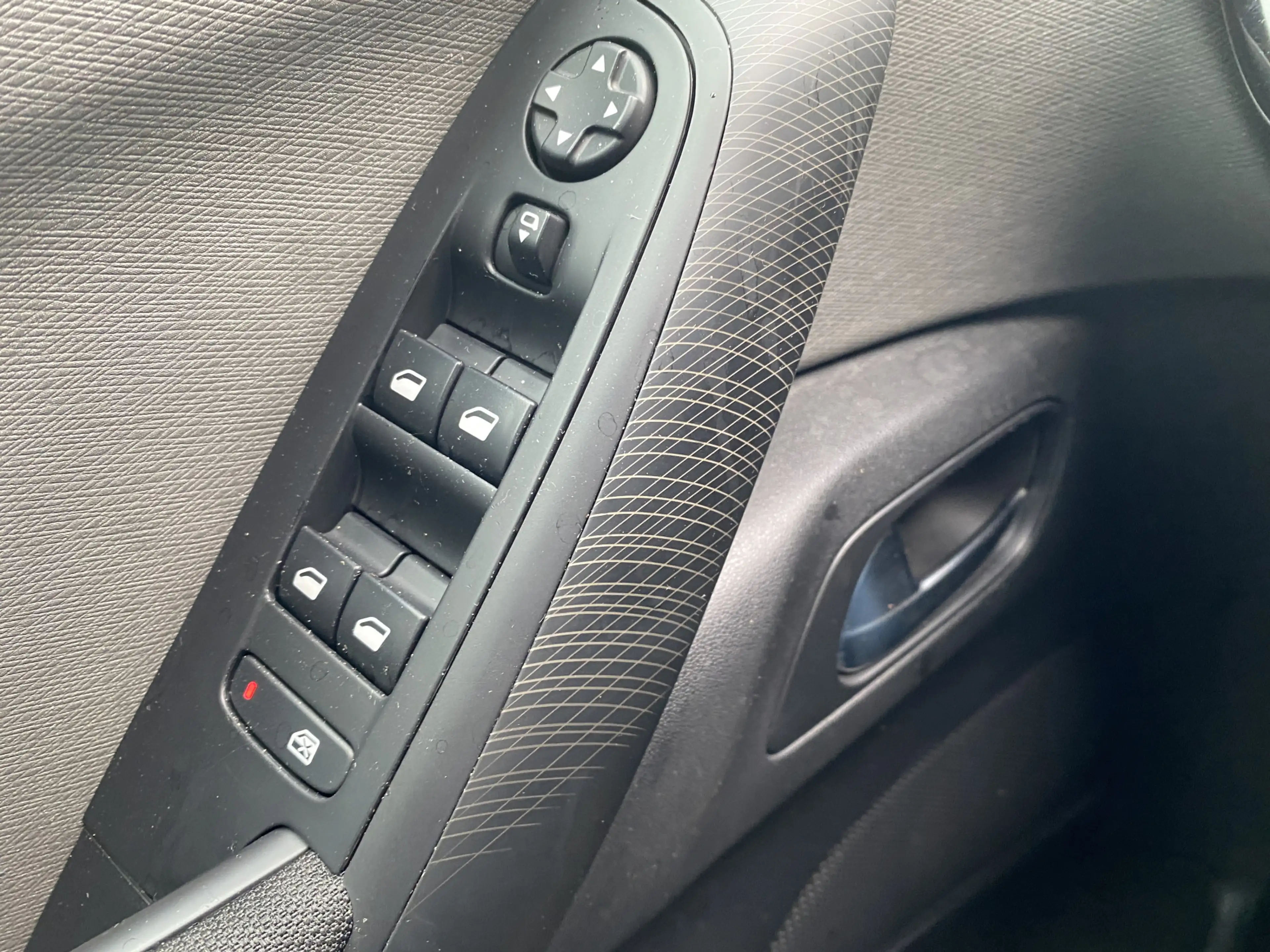 Citroen Grand C4 Picasso 1.2 PureTech Intensive 7p. 165Dkm, Clima, Navi, Pa — photo 24