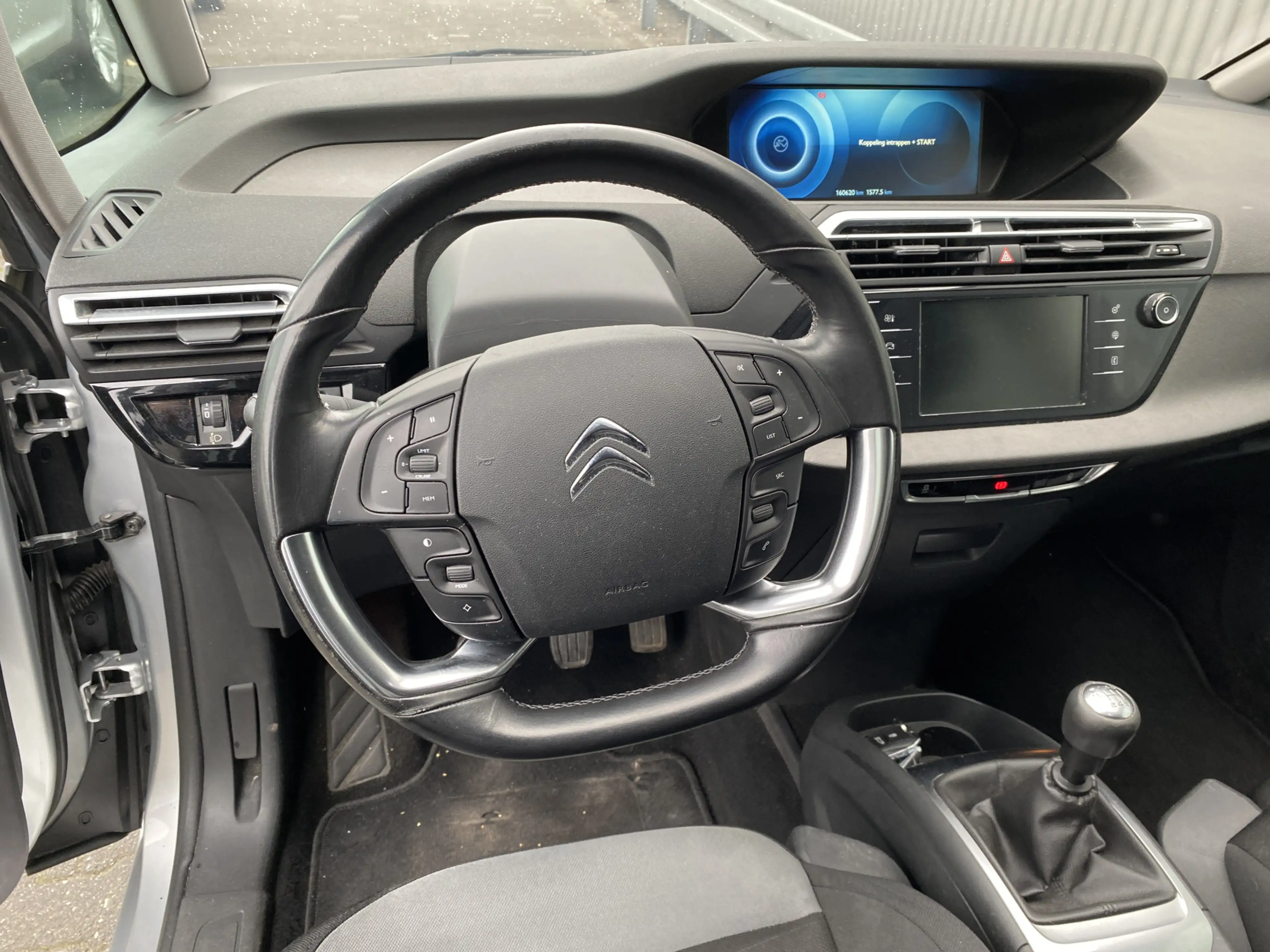 Citroen Grand C4 Picasso 1.2 PureTech Intensive 7p. 165Dkm, Clima, Navi, Pa — photo 4