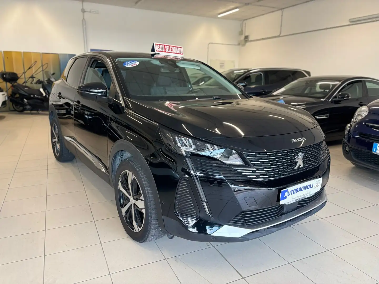 Peugeot 3008 ALLURE PACK BlueHDi 130 EAT8 N1 SPOTICAR Noir - 2