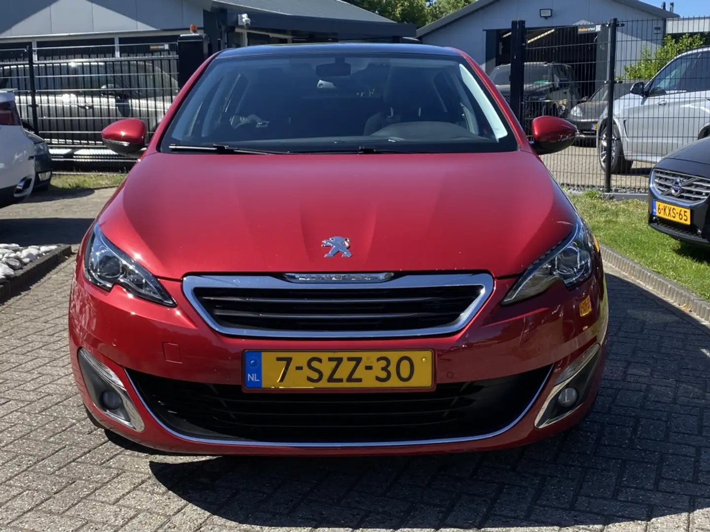 Peugeot 308 1.6 Première 5-Deurs 2014 Pano Trekhaak Dealer OH Rood - 2
