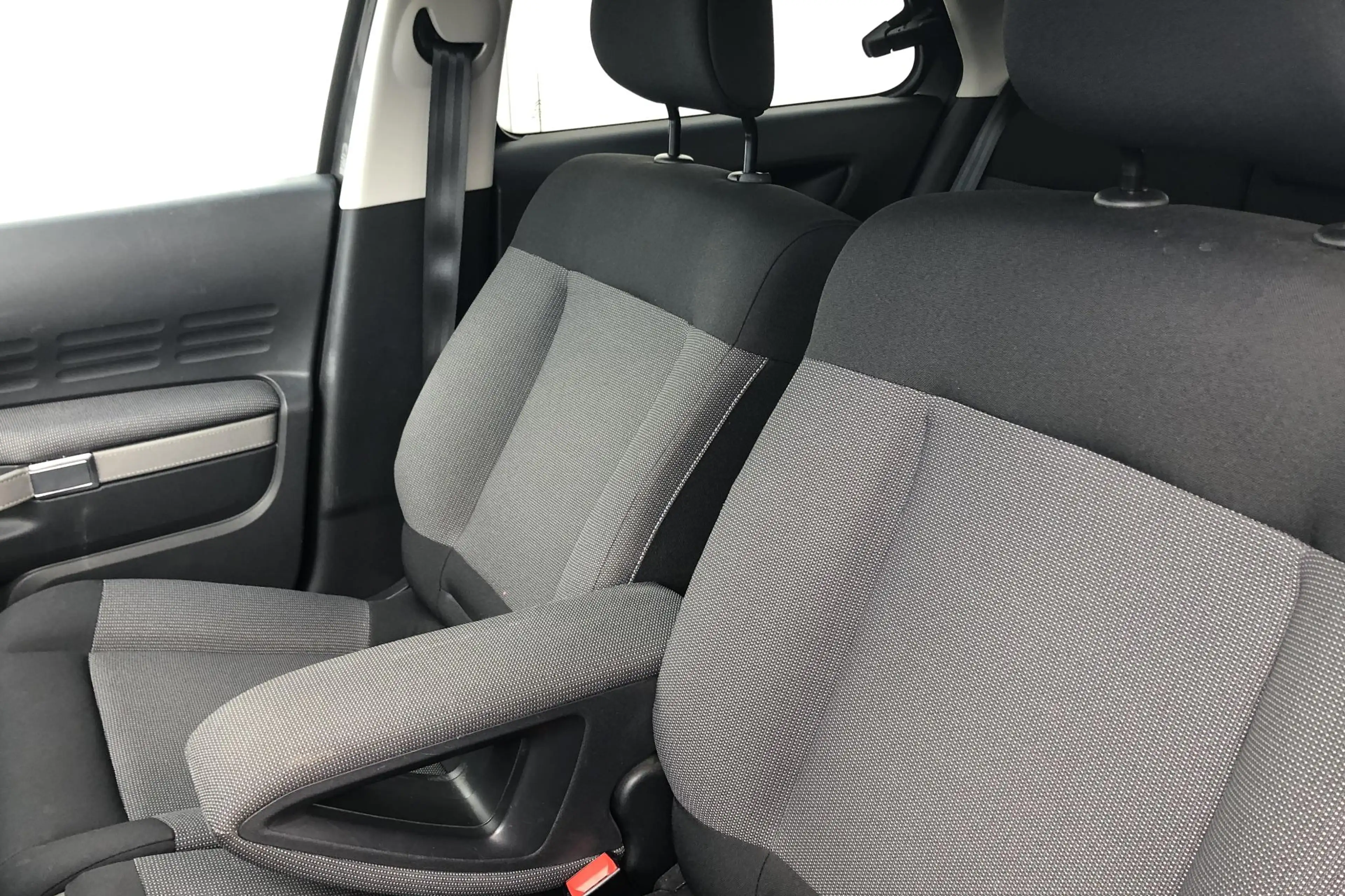 Citroen C4 Cactus AUTOMAAT 1.2 Shine Navigatie |Climate Control | Cr — photo 11