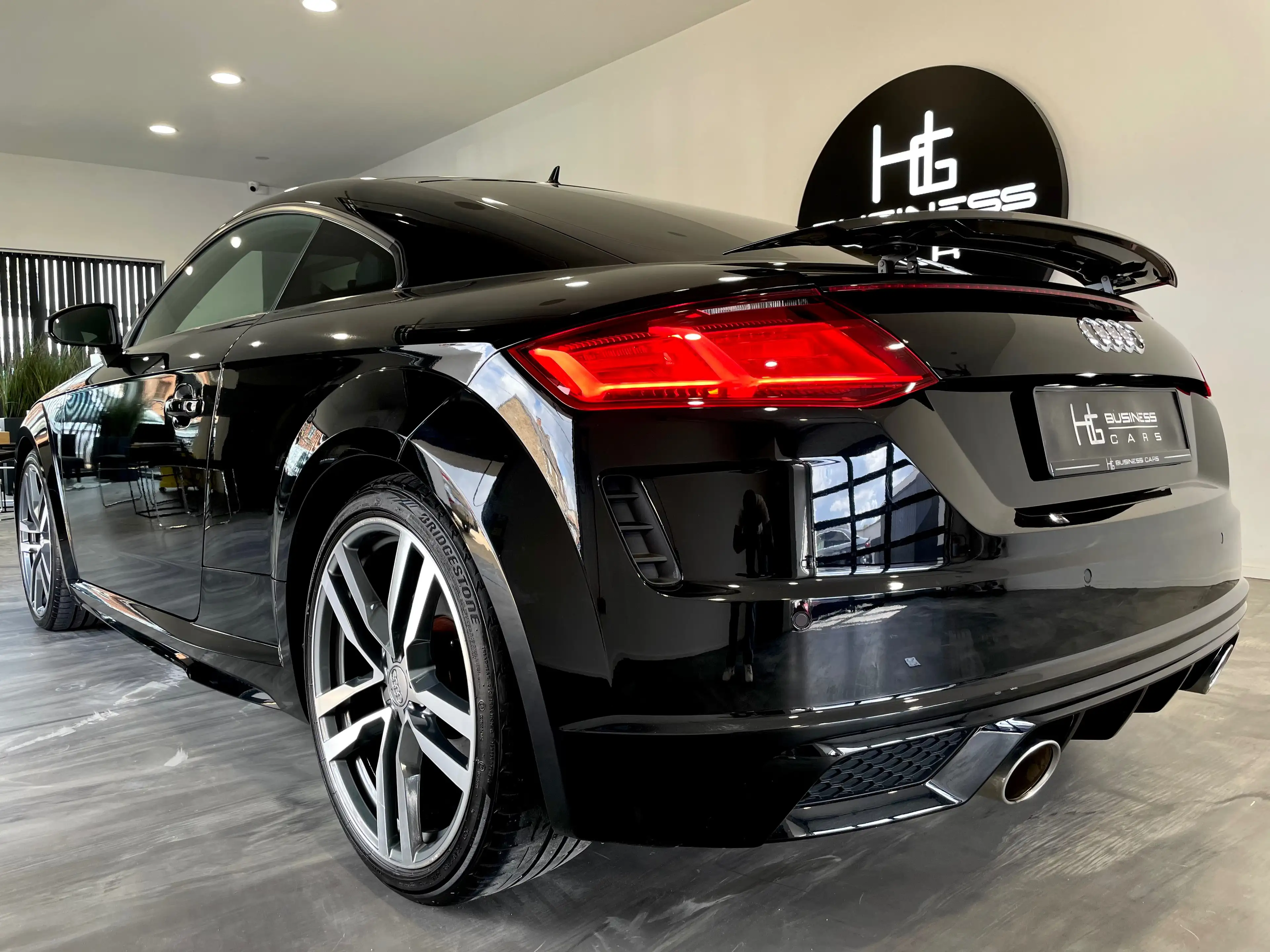 Audi TT 40 TFSI/ S-LINE/ FACELIFT/ S-TRONIC/ MATRIX LED/ APPLE CARPLAY — photo 6