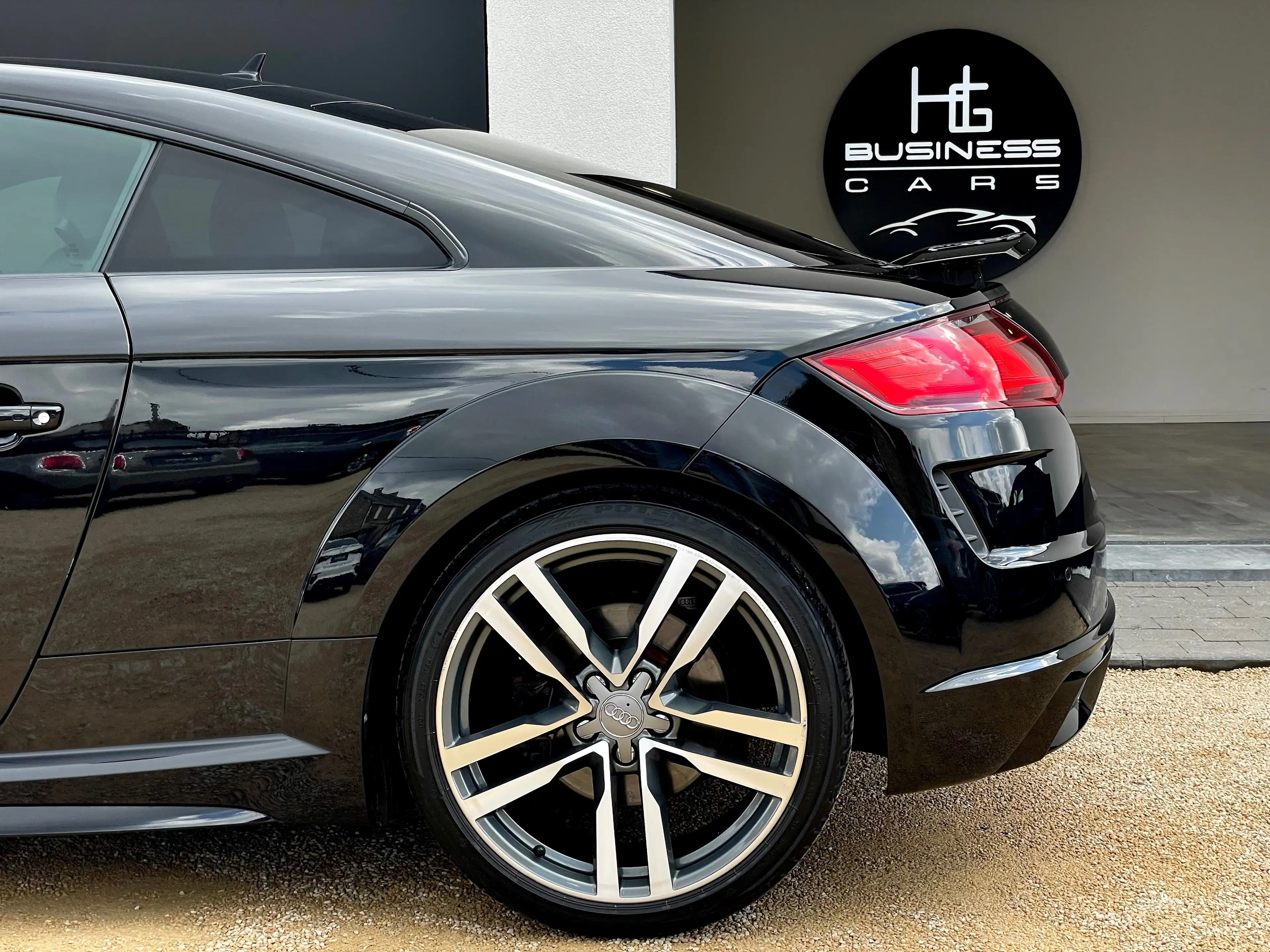 Audi TT 40 TFSI/ S-LINE/ FACELIFT/ S-TRONIC/ MATRIX LED/ APPLE CARPLAY — photo 12