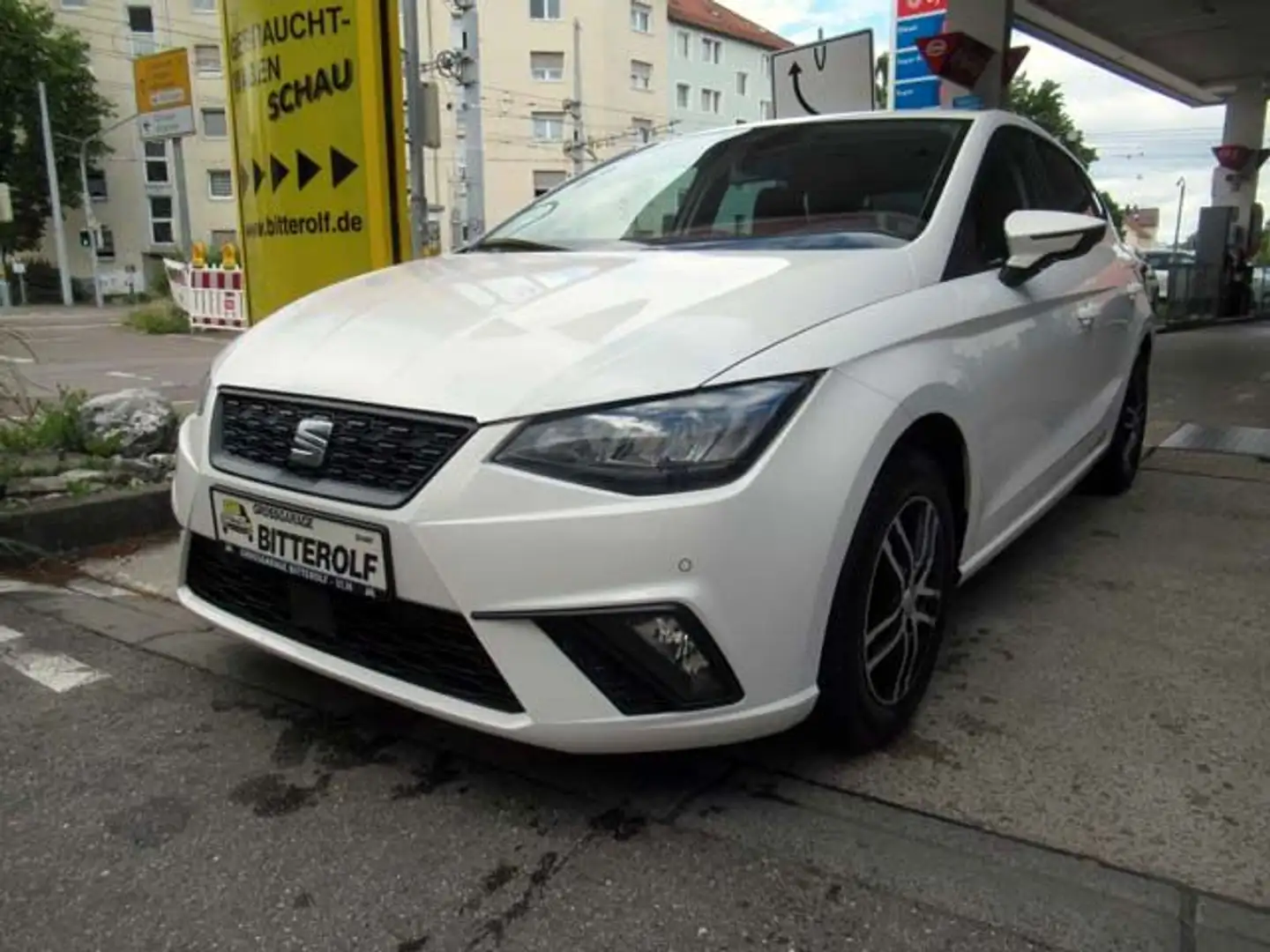 SEAT Ibiza 1.0TSI Style 5tg Navi/ACC/RFK/LED Weiß - 2