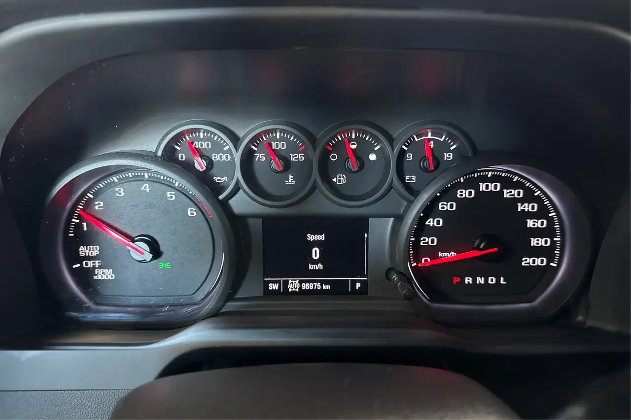 Chevrolet Silverado 1500 снимка Chevrolet Silverado 1500