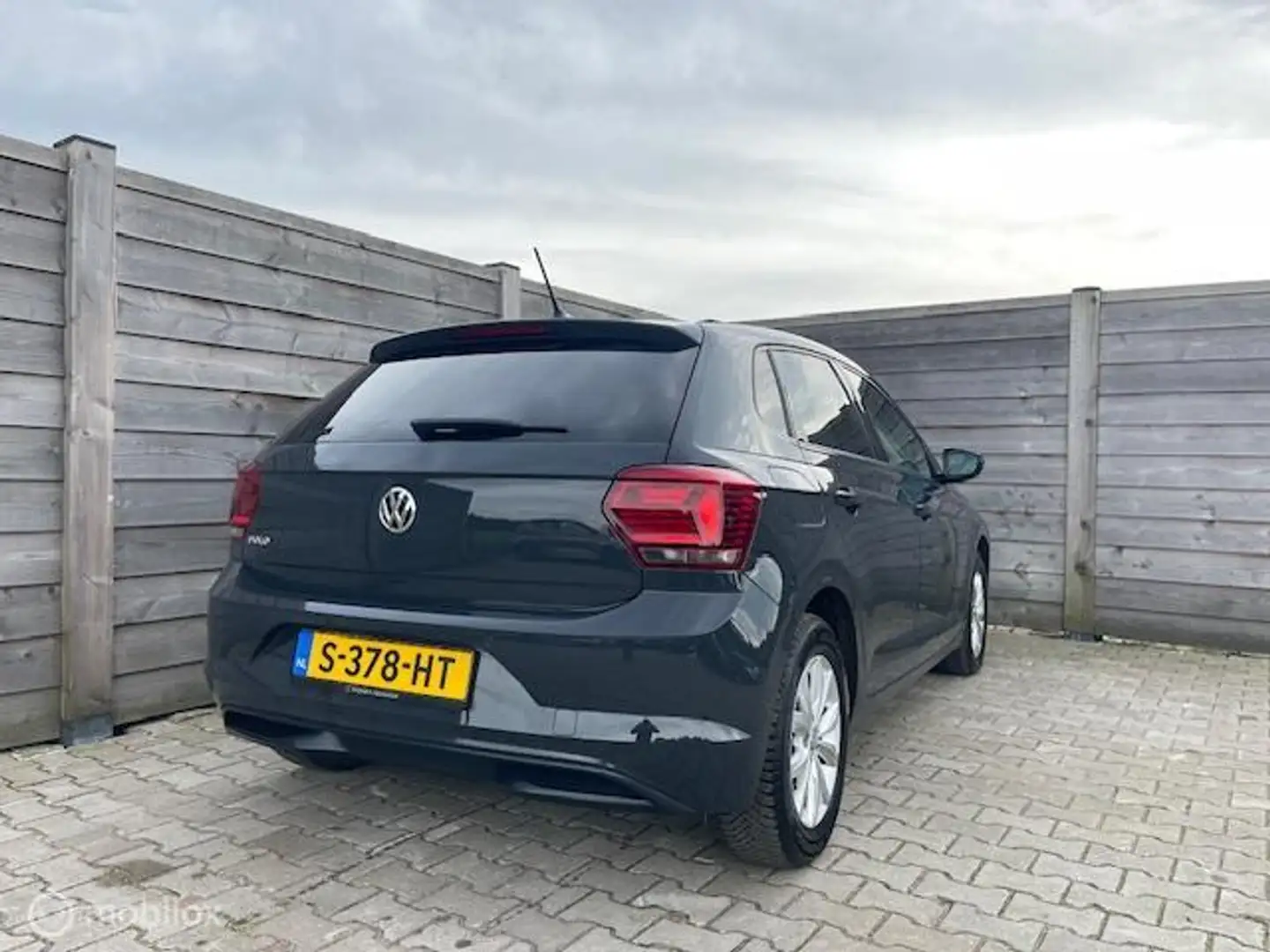Volkswagen Polo 1.6 TDI Comfortline Business DSG BTW-AUTO Gris - 2
