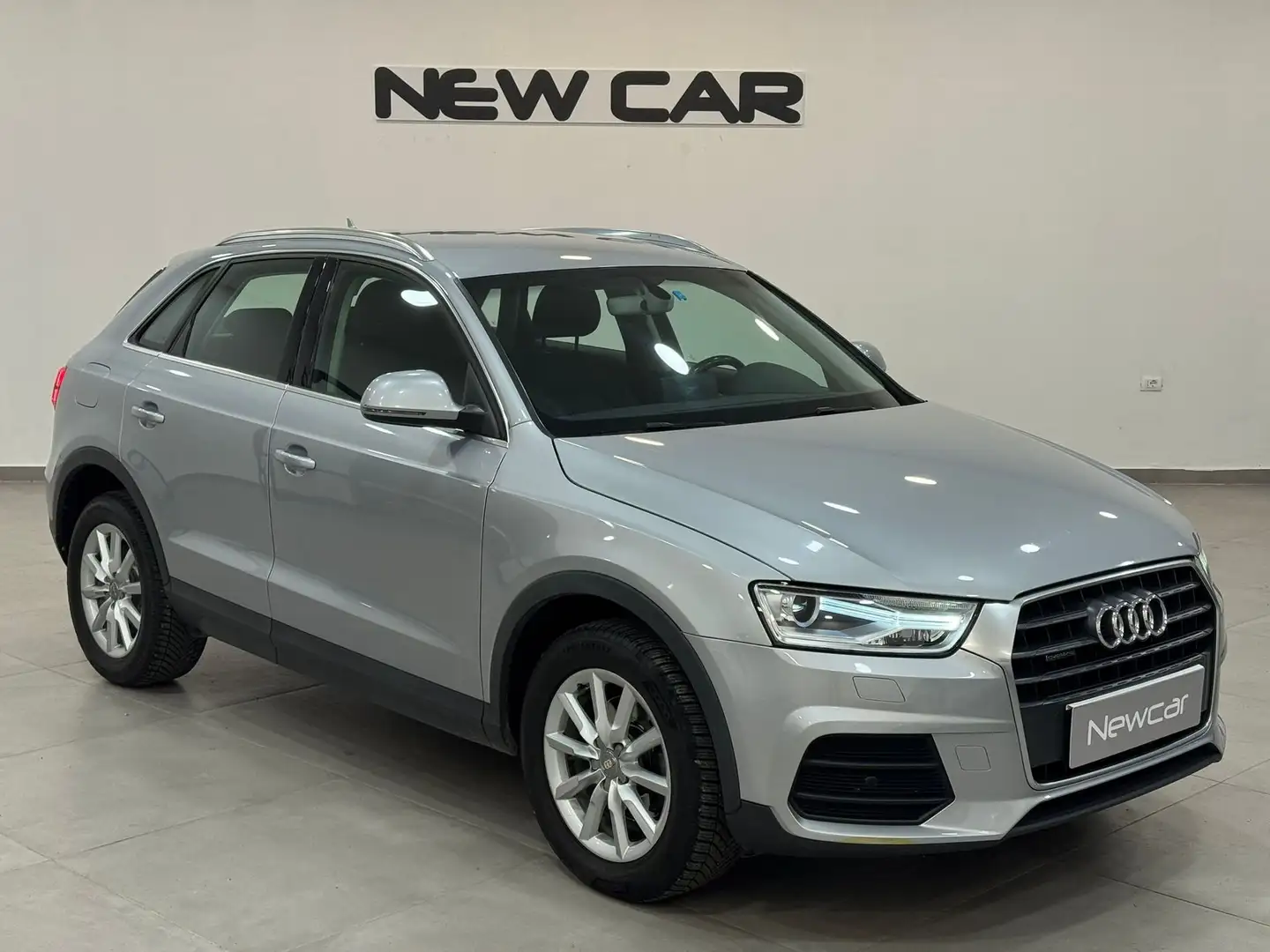 Audi Q3 Q3 2.0 TDI 150 CV S tronic Business Argento - 1