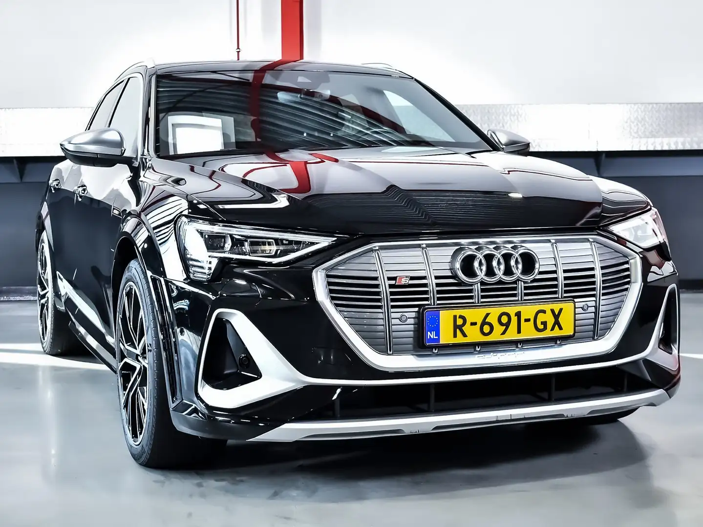 Audi e-tron S quattro 95 kWh 503PK Negro - 2