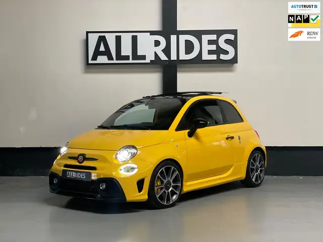 Fiat 500 Abarth 1.4 T-Jet Competizione 70th Anniversary | kuipstoe