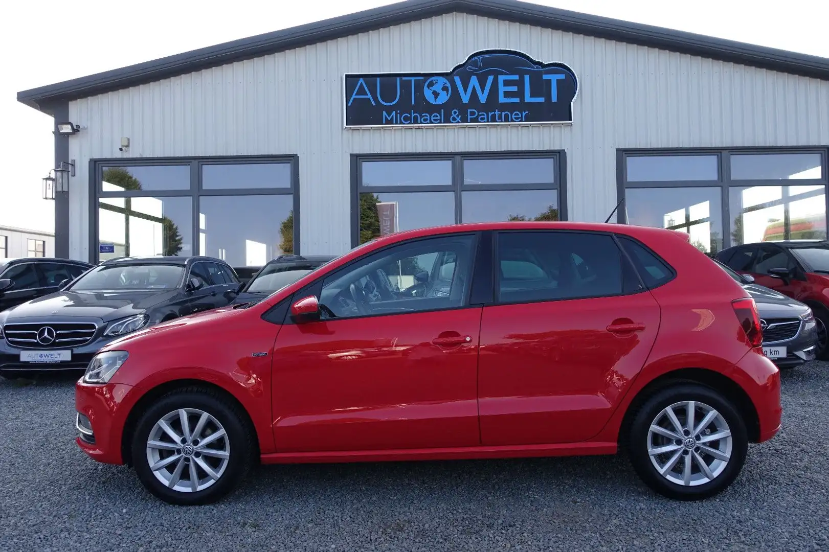 Volkswagen Polo V 1.0 KLIMAAUT SITZH PDC lück.VW-Scheckheft Rouge - 1