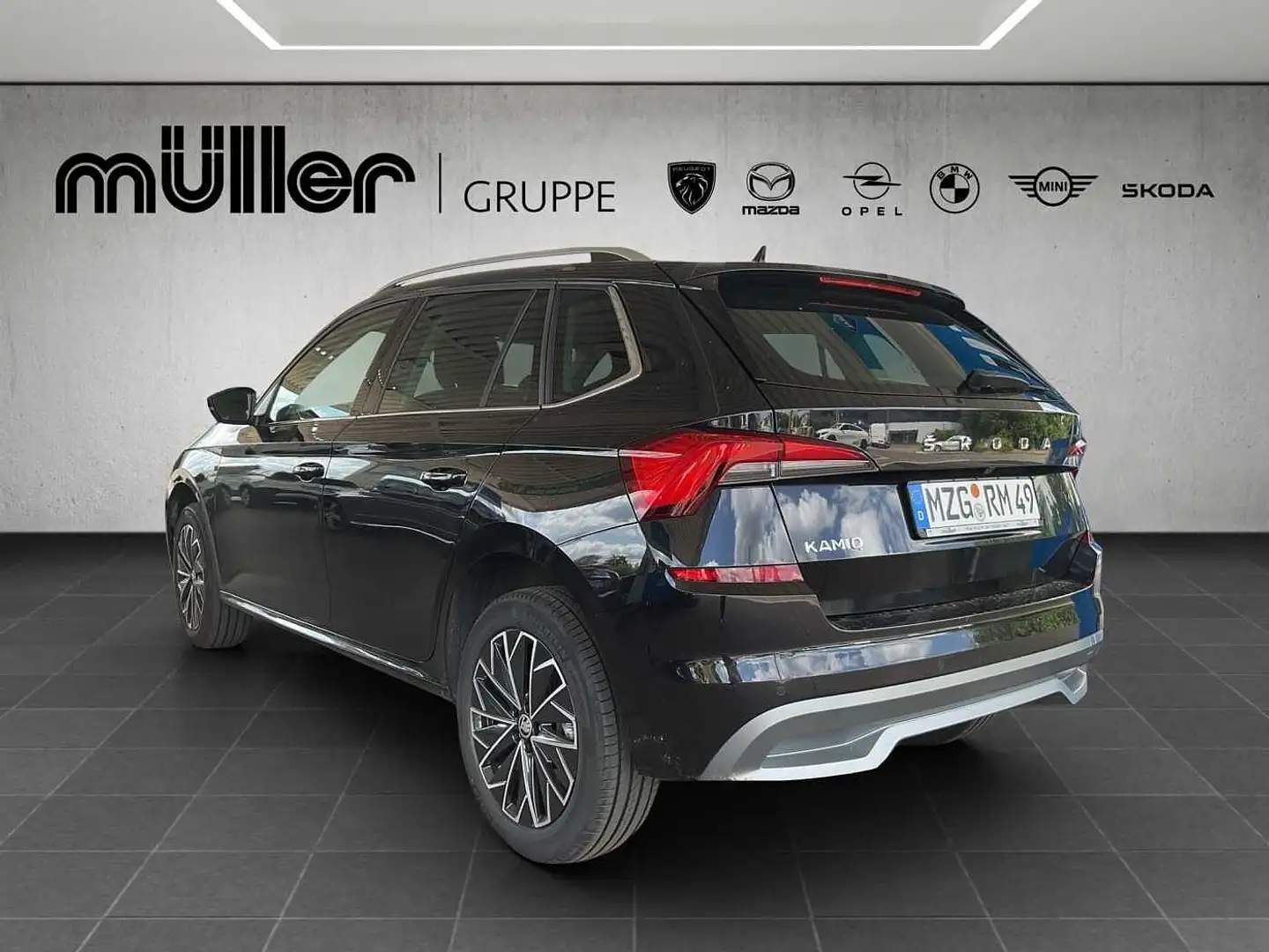 Skoda Kamiq Selection1.5 TSI Zwart - 2