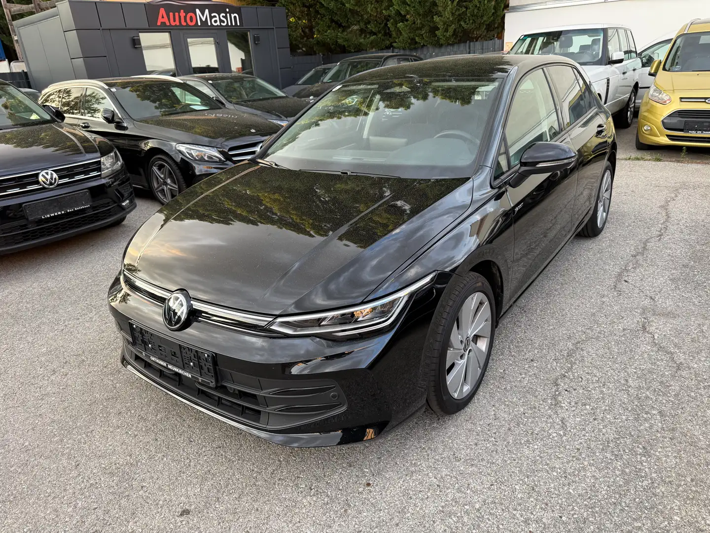 Volkswagen Golf Rabbit 1,5 TSI ACT NUR //NUR 6.900 km// Schwarz - 1