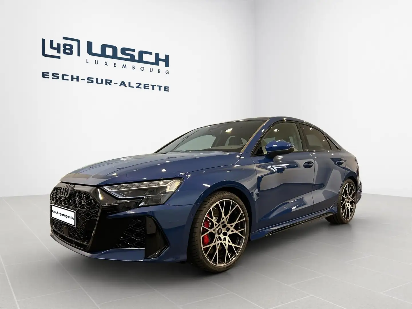 Audi RS3 TFSI Limousine quattro S troni Bleu - 1
