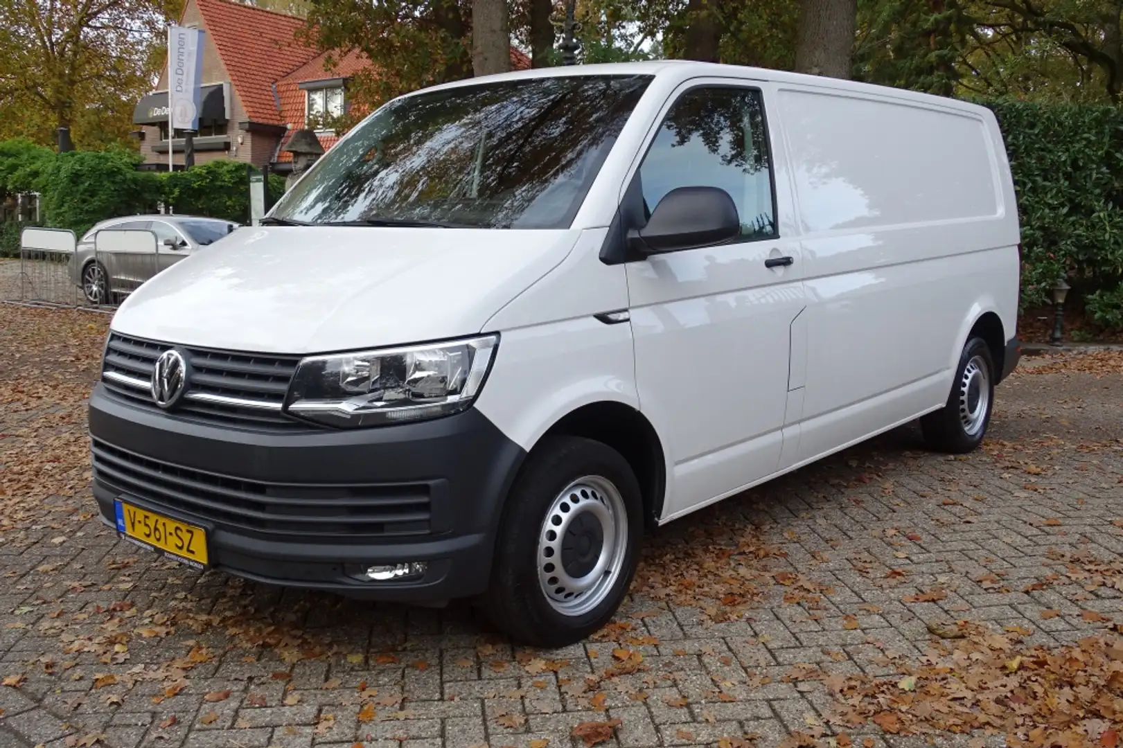 Volkswagen Transporter 2.0 TDI L2H1 Comf. Klep NWST 1e eig Blanc - 2