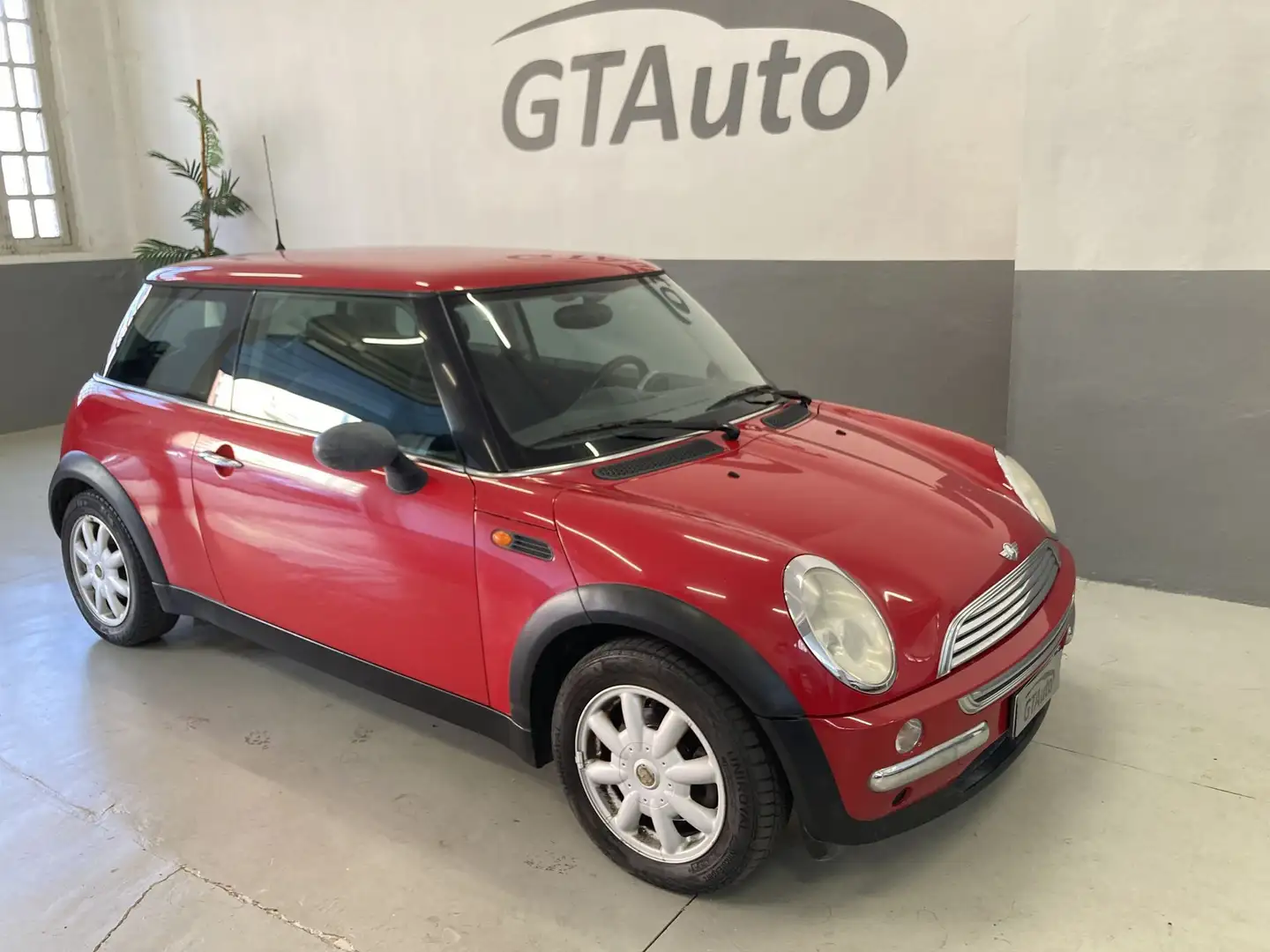 MINI Cooper Mini 1.6 16V Cooper adatta ai neopatentati Rojo - 1