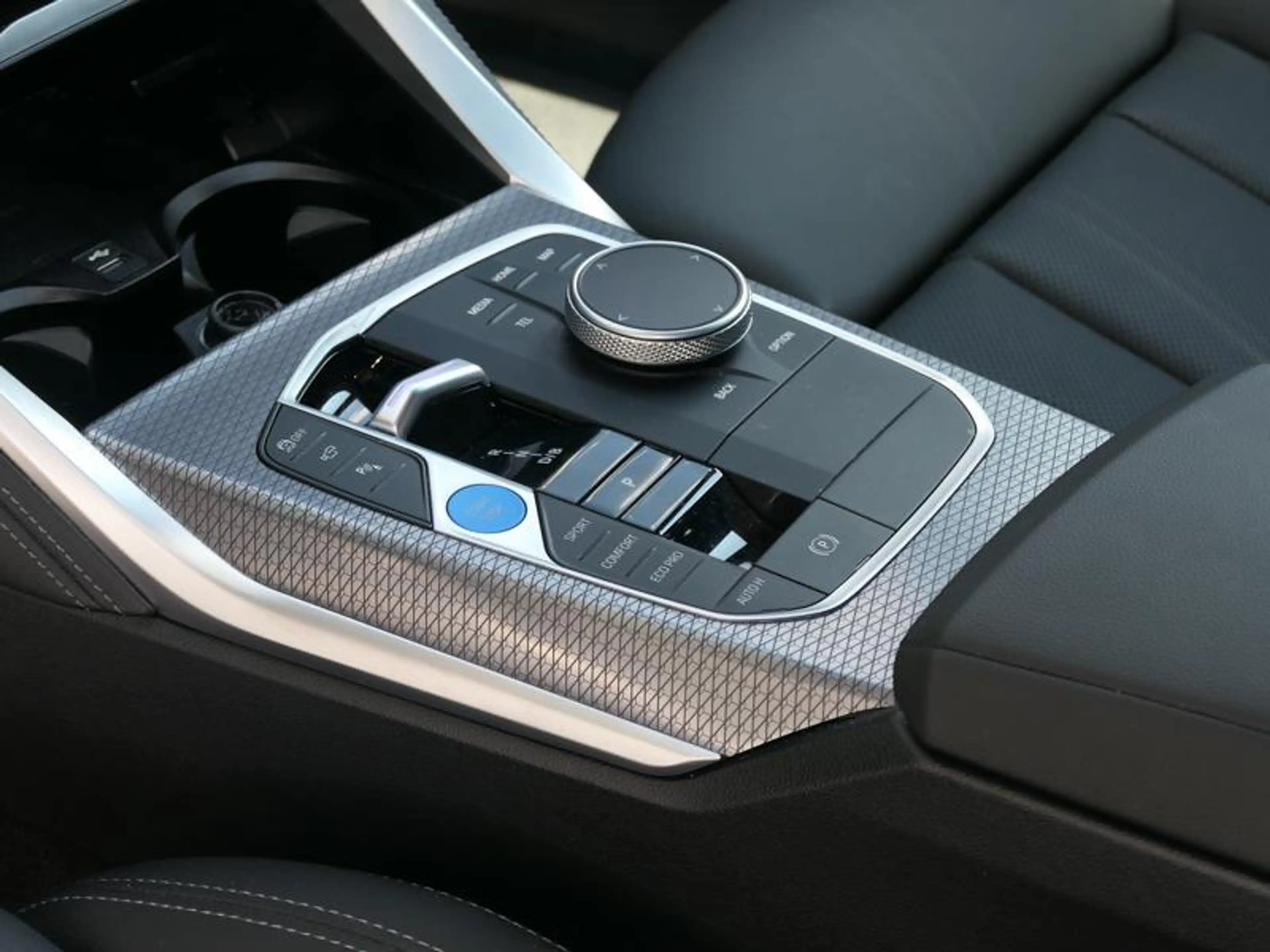 BMW i4 eDrive40 Gran Coupé M Sport — photo 15