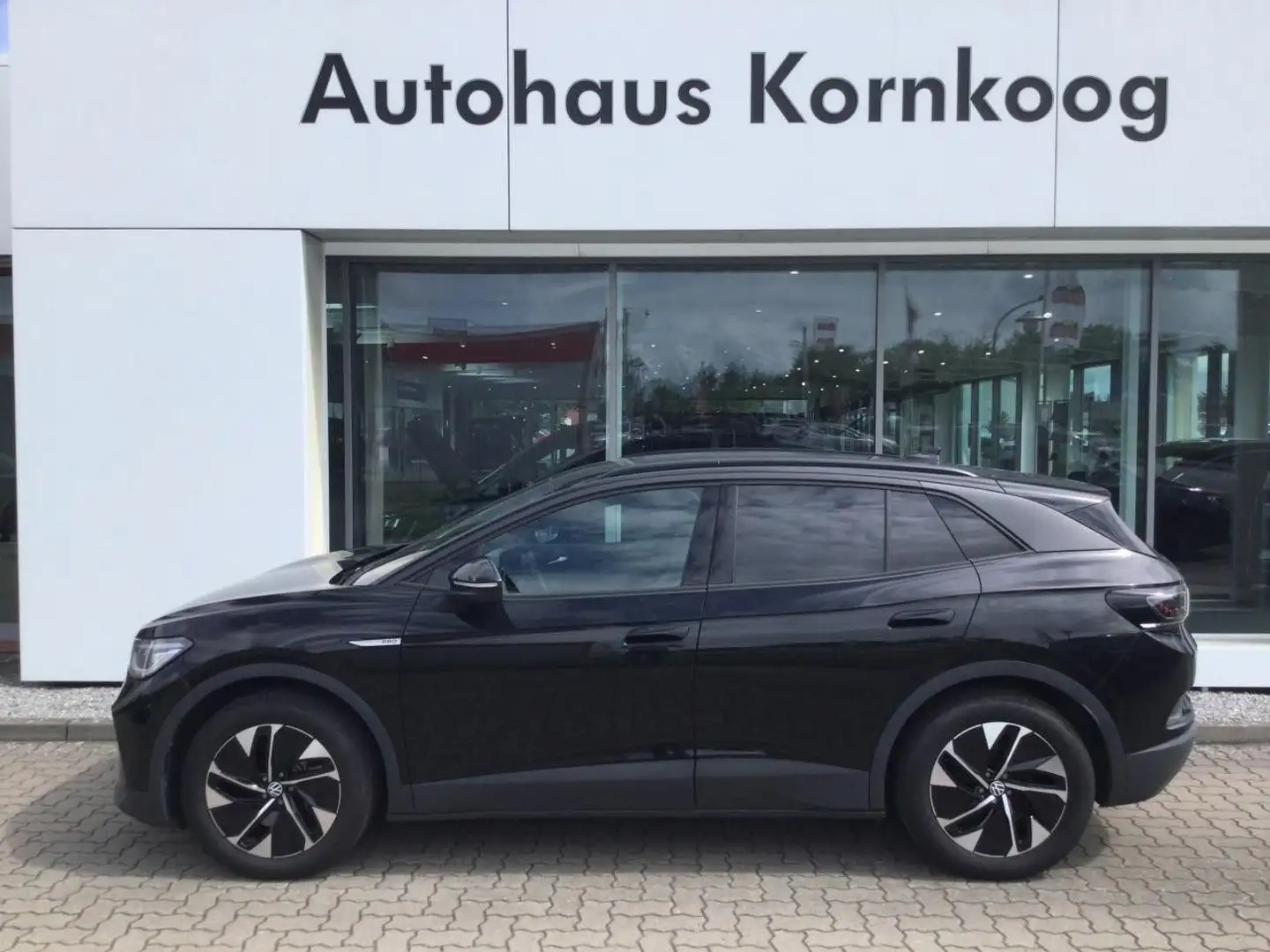 Volkswagen ID.4 Pro Performance 77kwh AHK Wärmep. ACC Navi Noir - 1