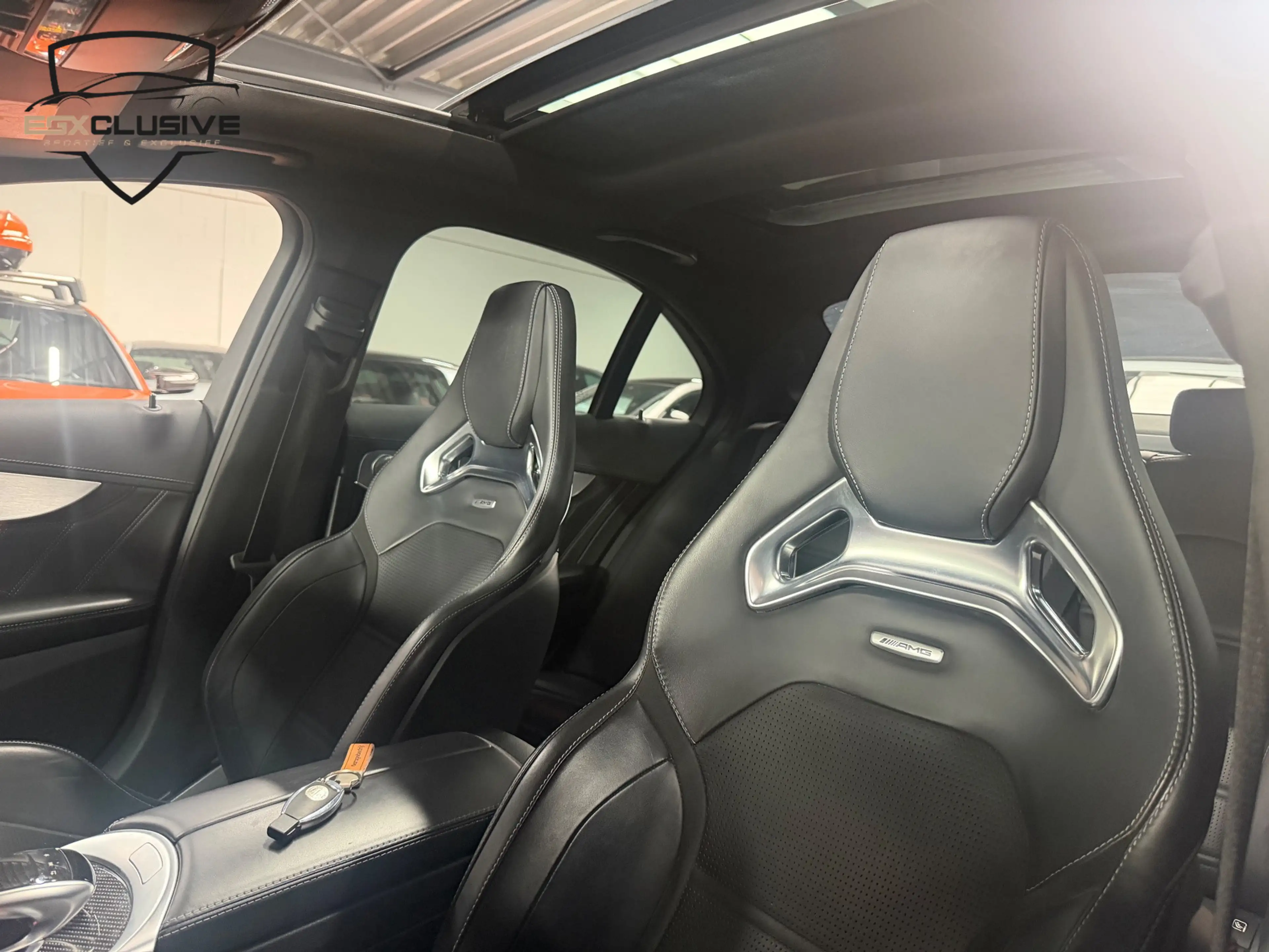 Mercedes-Benz C 63 AMG Pano/Kuipstoelen/ACC/Camera — photo 24