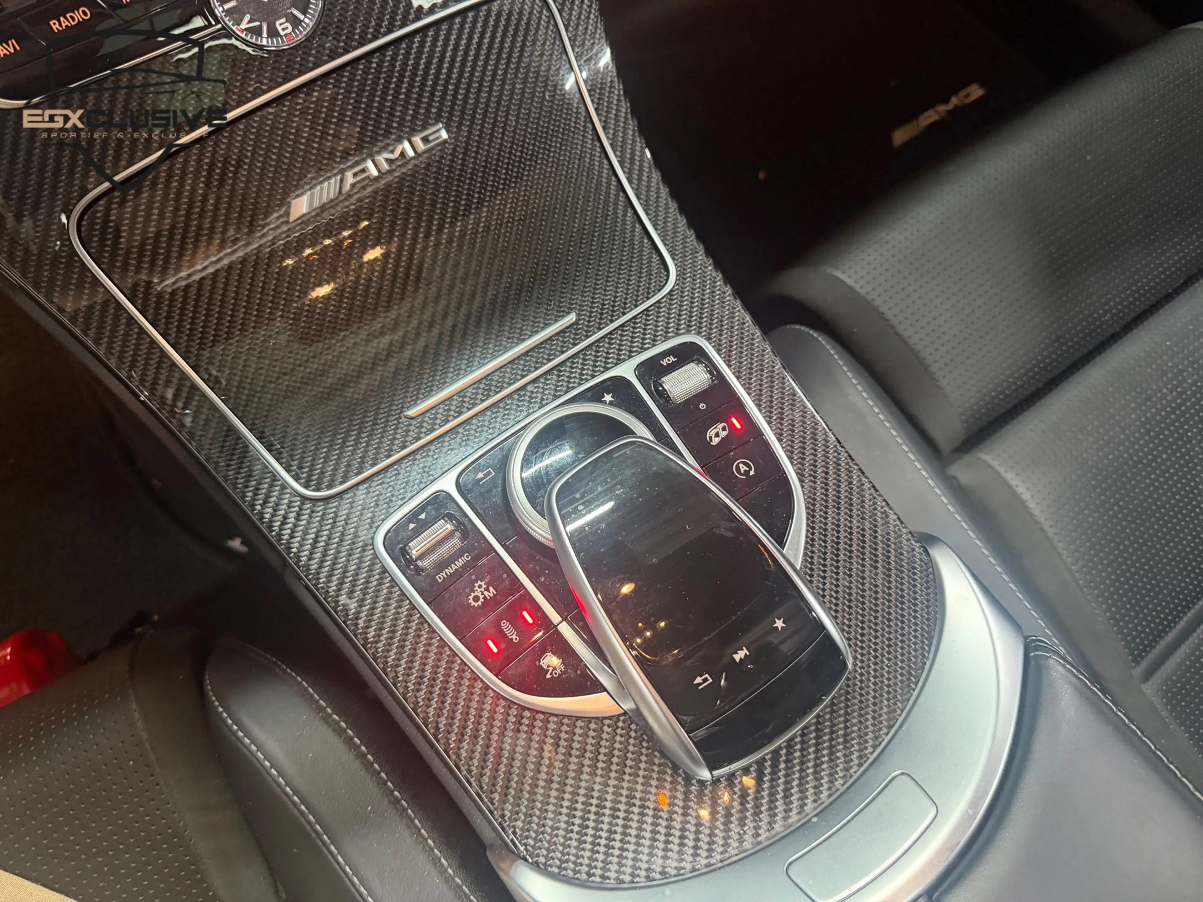 Mercedes-Benz C 63 AMG Pano/Kuipstoelen/ACC/Camera — photo 26