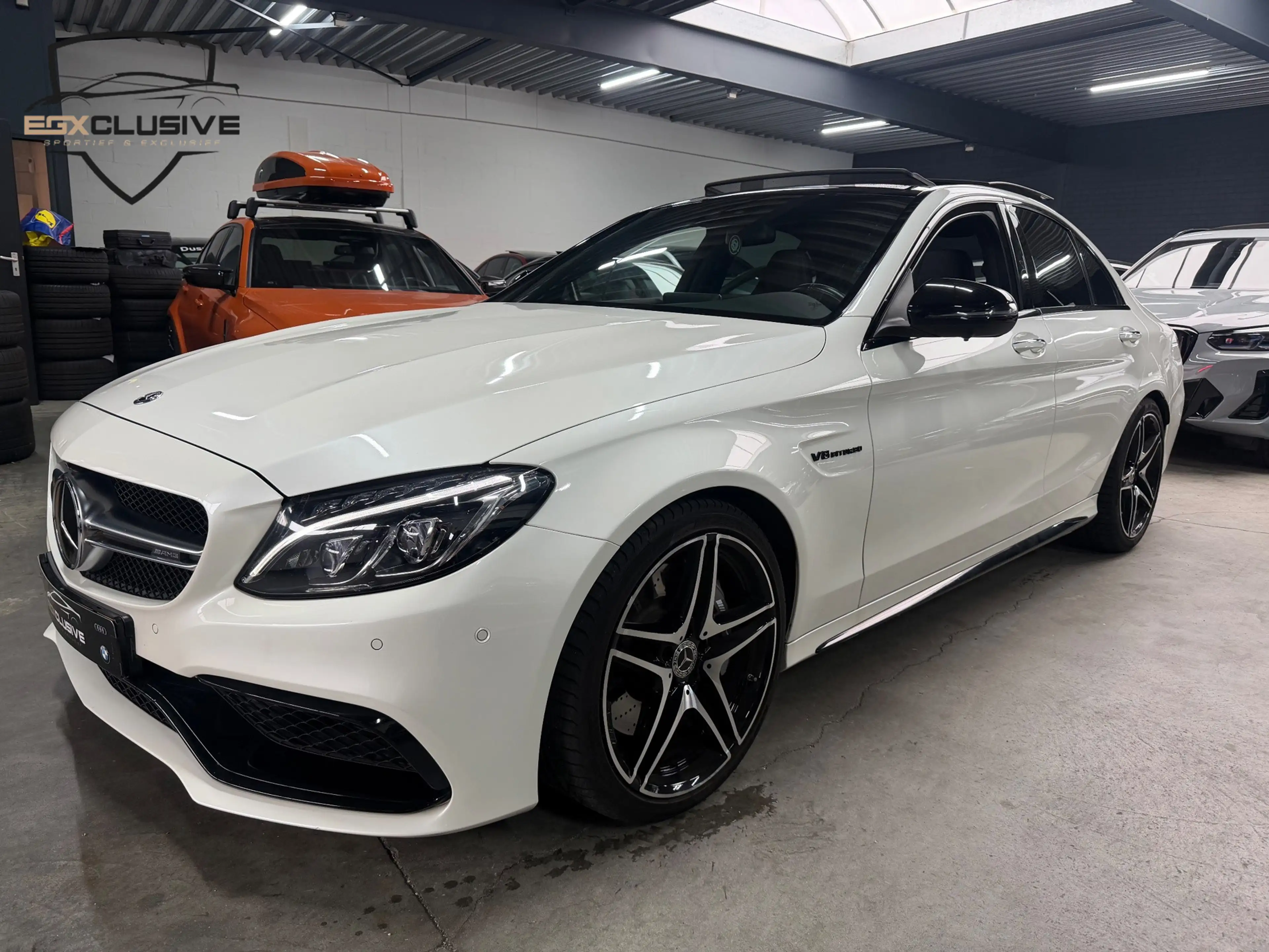 Mercedes-Benz C 63 AMG Pano/Kuipstoelen/ACC/Camera — photo 5