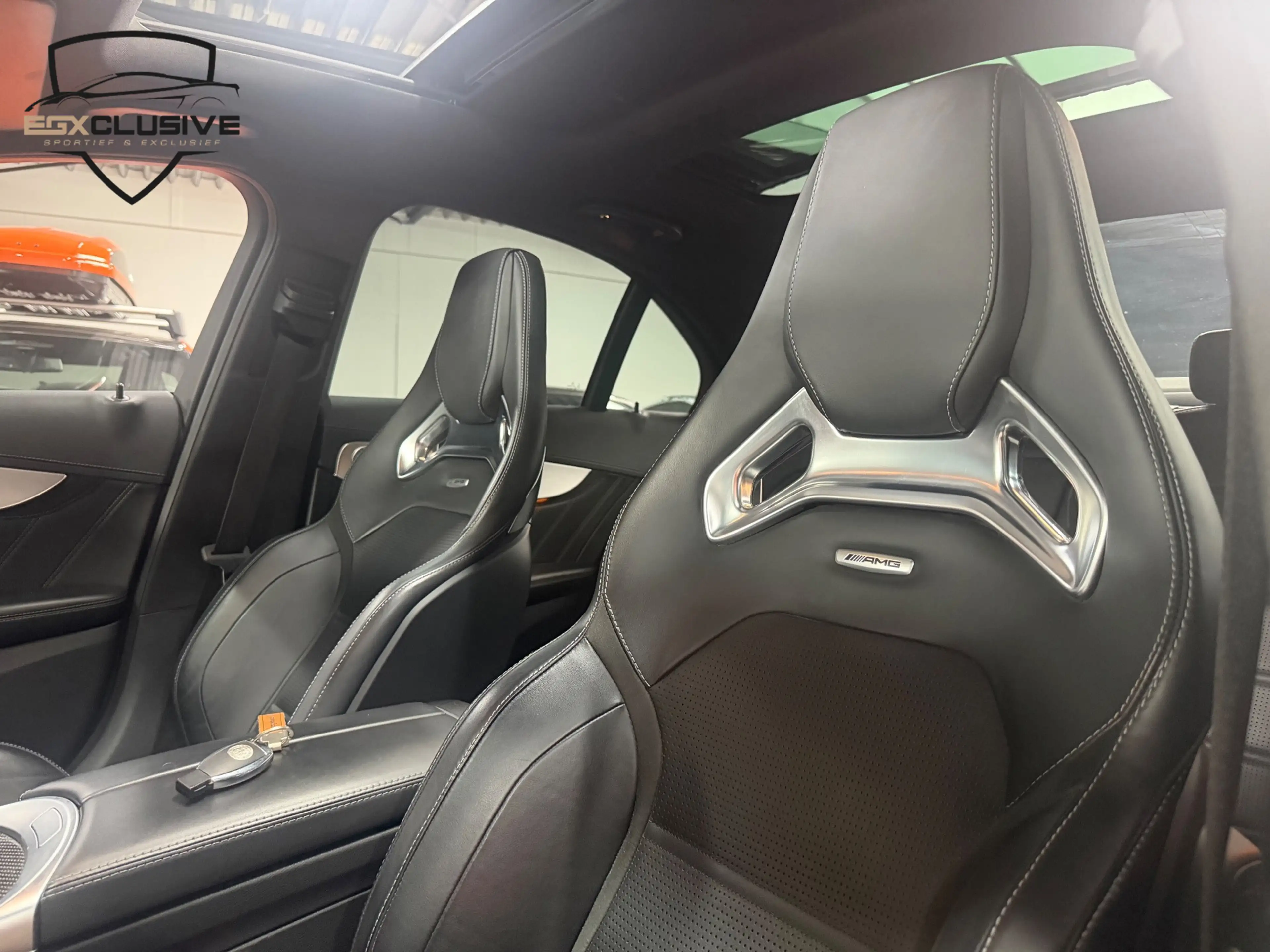 Mercedes-Benz C 63 AMG Pano/Kuipstoelen/ACC/Camera — photo 30