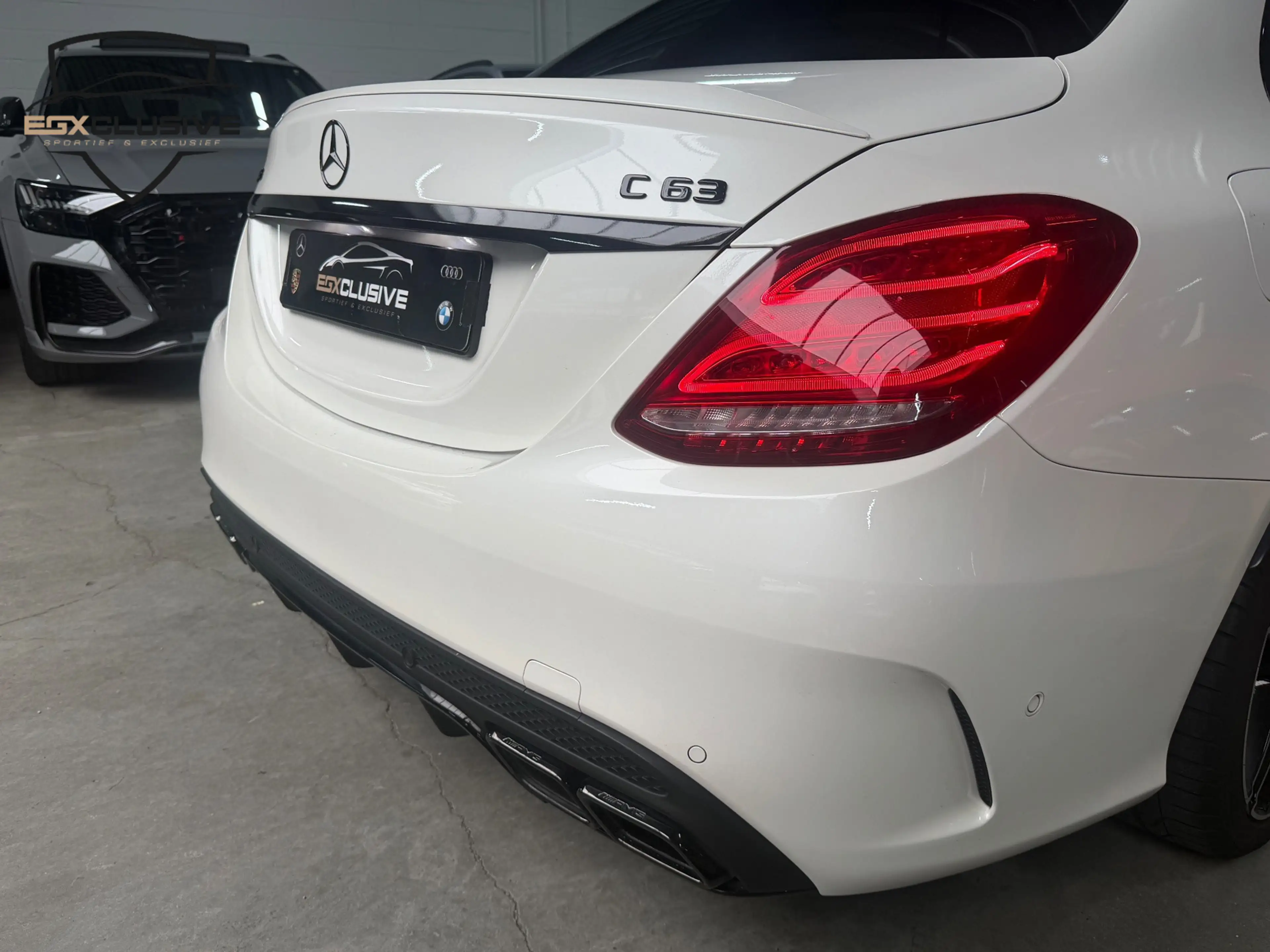 Mercedes-Benz C 63 AMG Pano/Kuipstoelen/ACC/Camera — photo 21