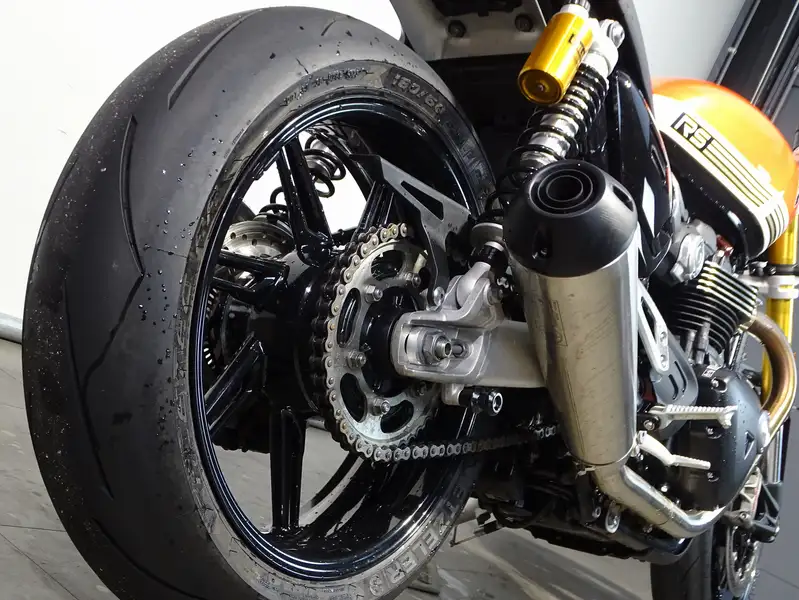 Triumph Speed Twin - foto 8