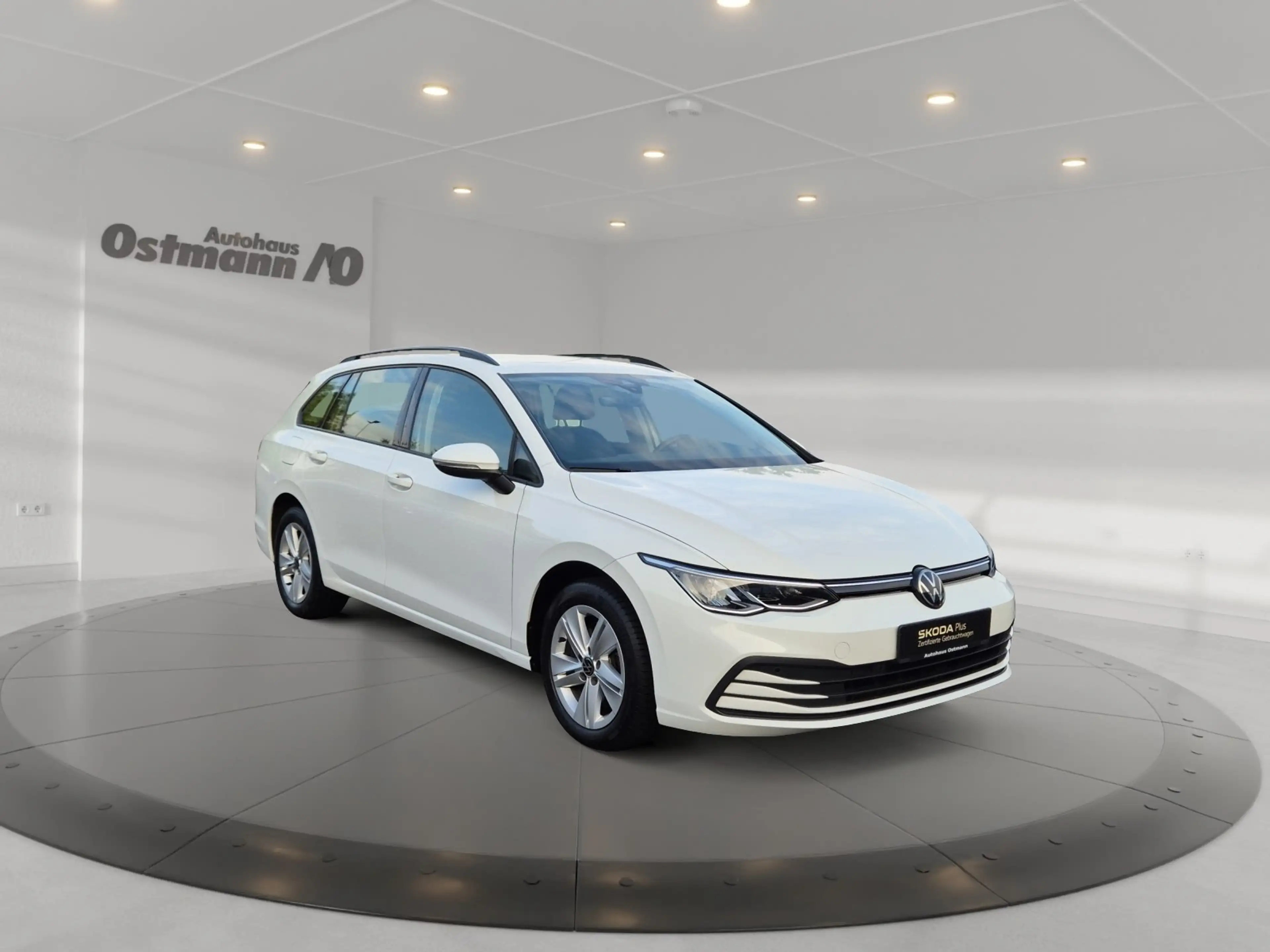 Volkswagen Golf Variant Golf VIII Variant 110kw TDI DSG *NAVI*Rückfahrkame — photo 6