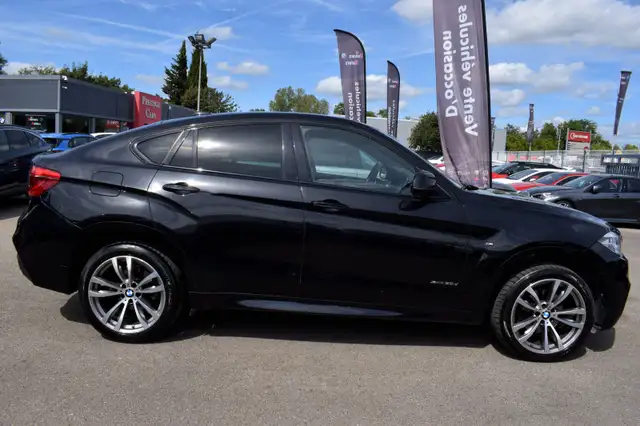 BMW X6 view 18