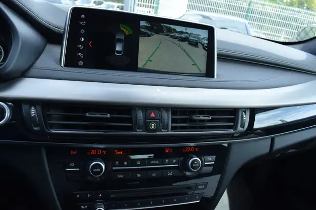 BMW X6 view 15