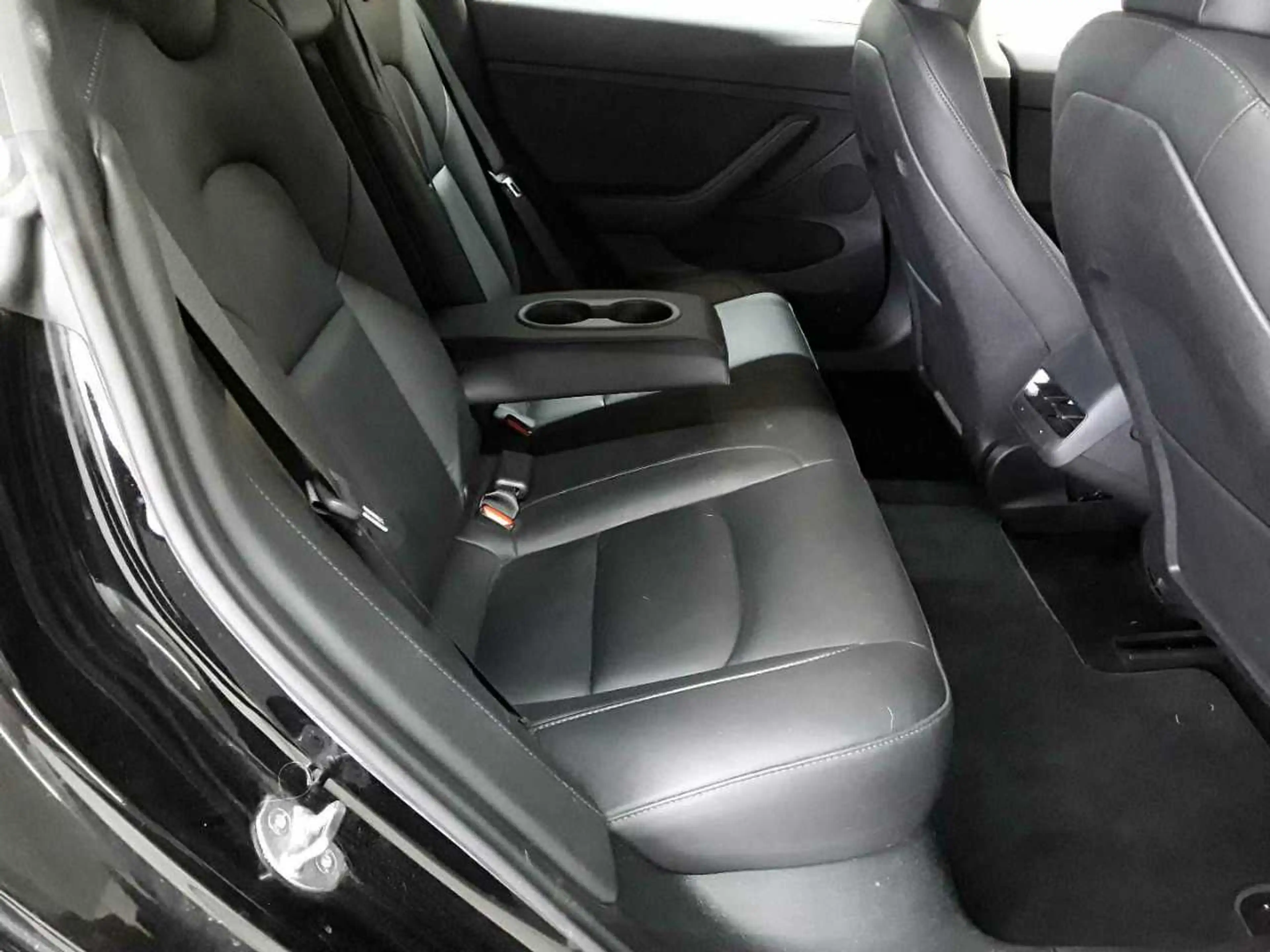 Tesla Model 3 Langstreckenbatt. Allradantrieb Dual Motor — photo 14