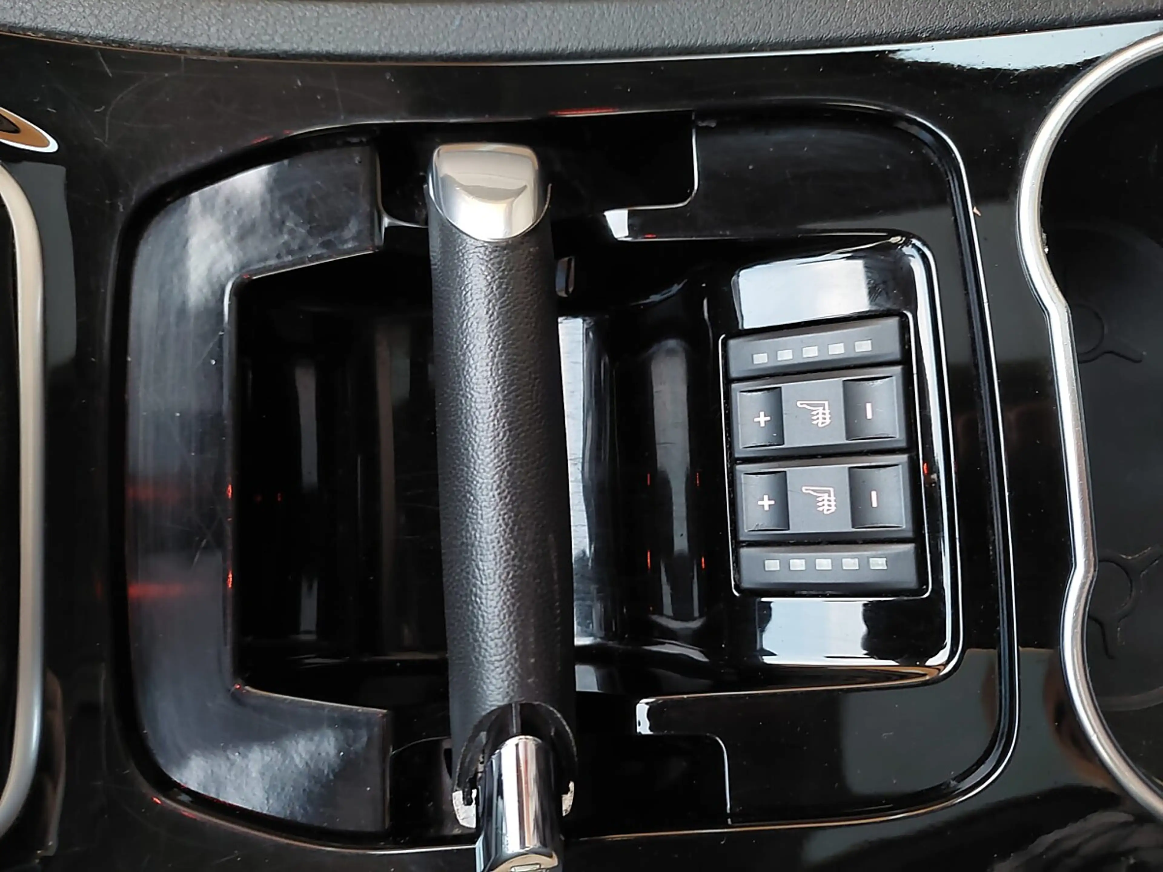 Ford Galaxy TITANIUM 2,0 TDCi DPF . 7 Sitze — photo 9