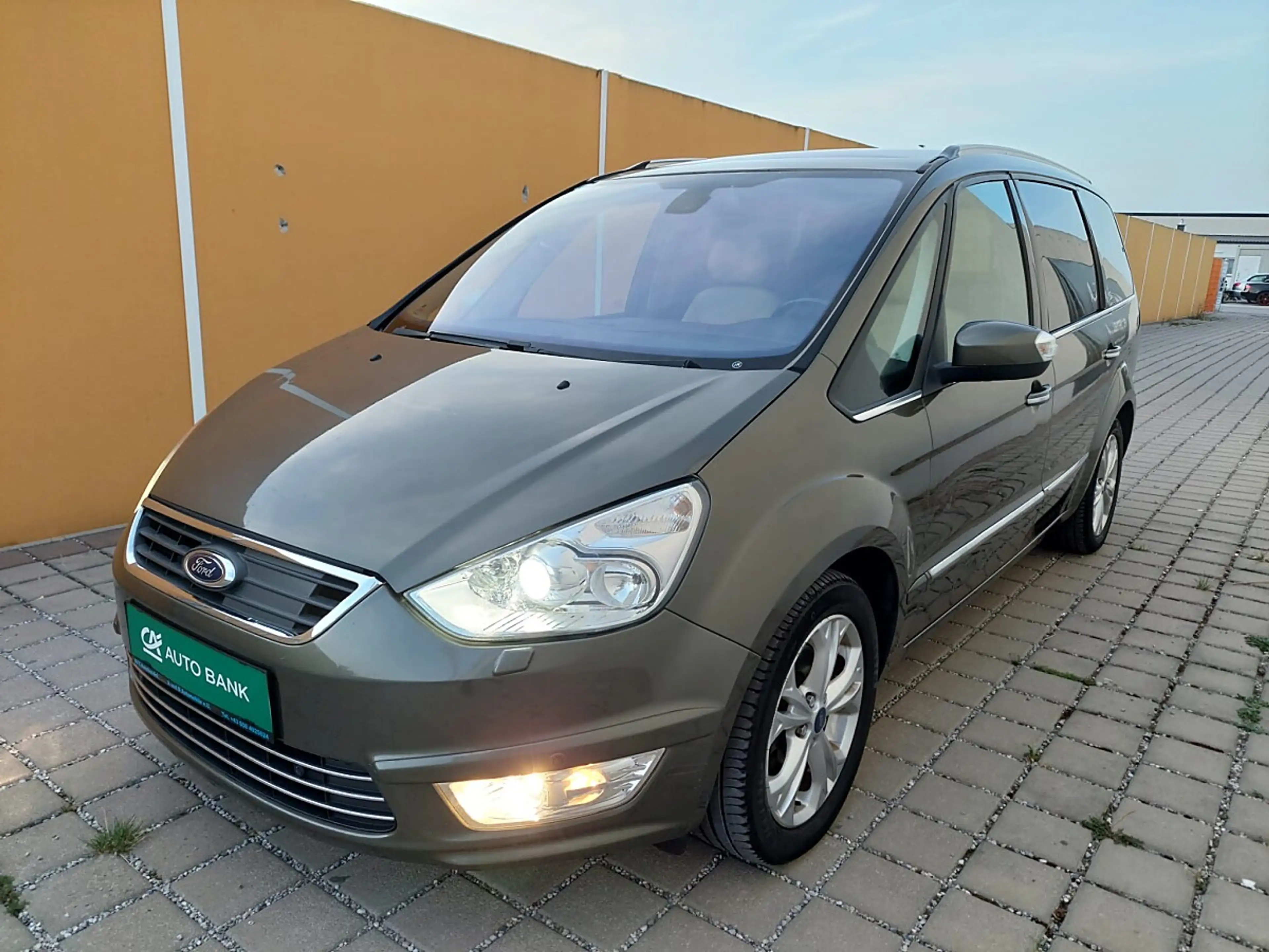 Ford Galaxy TITANIUM 2,0 TDCi DPF . 7 Sitze — photo 3